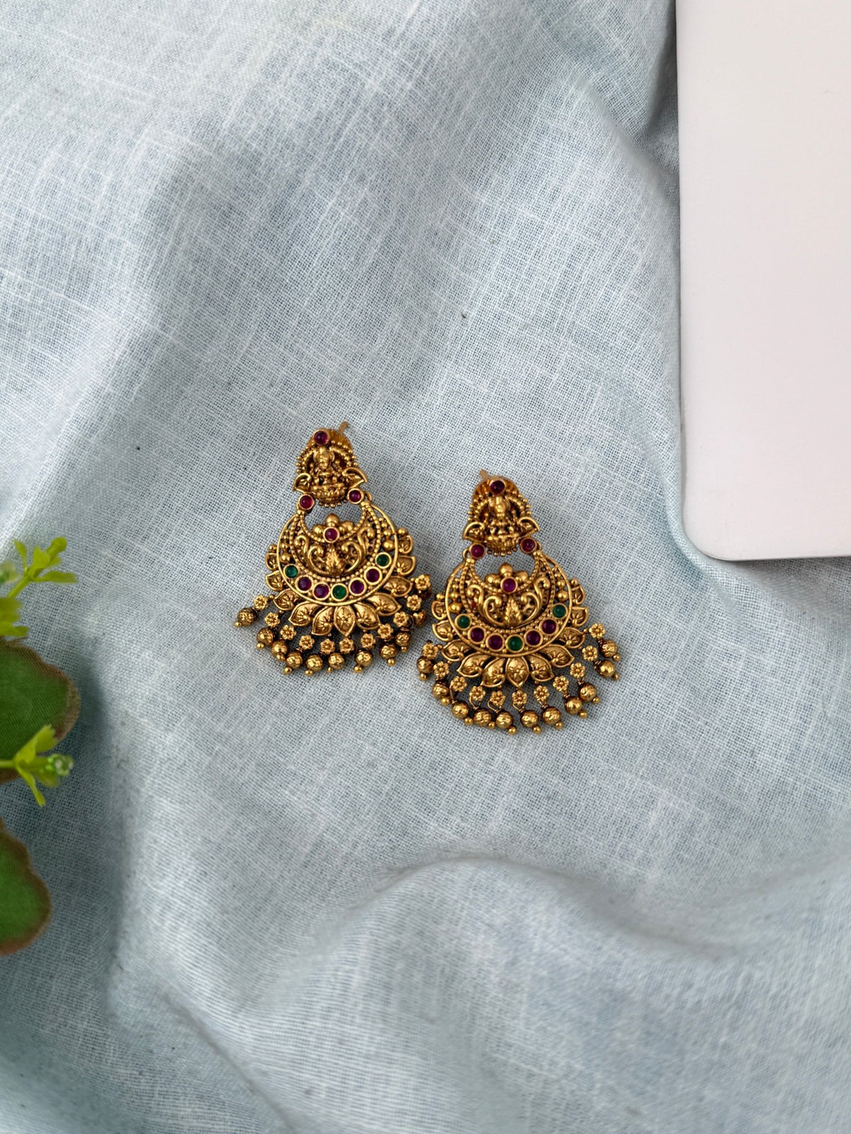 Antique Grand Lakshmi Earrings| E0688 - Mahilas