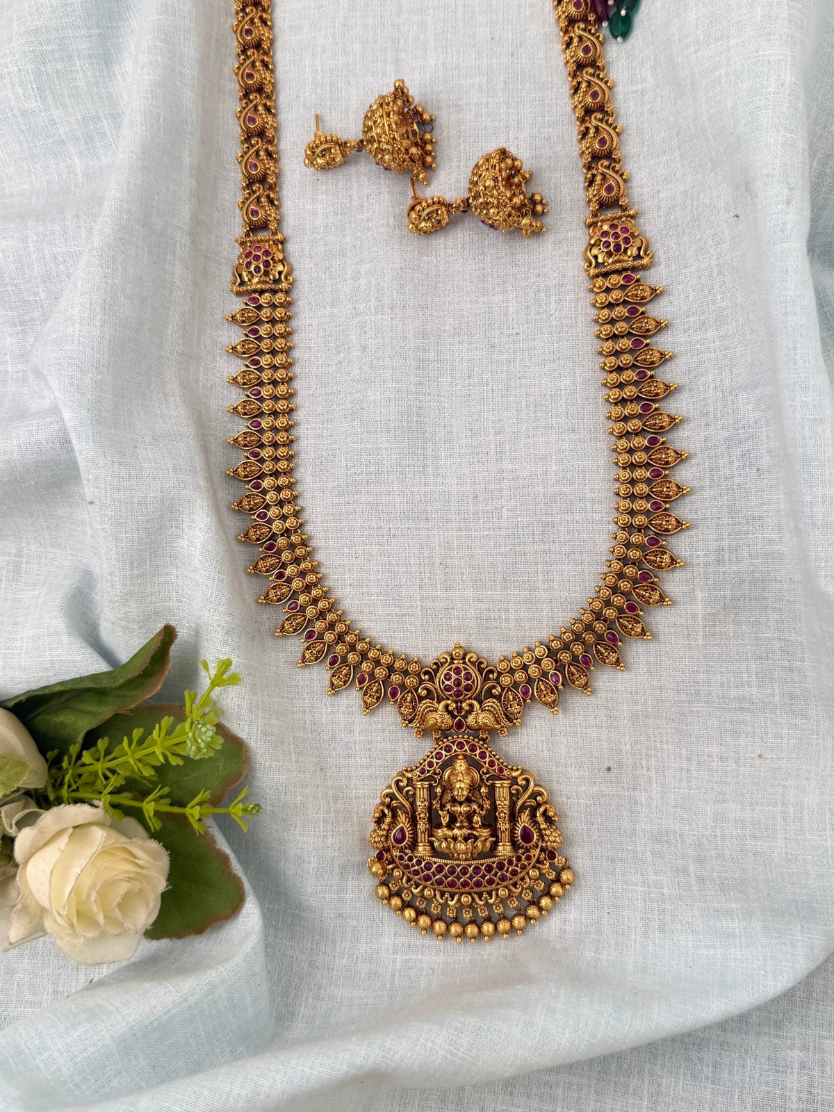 Antique Grand Necklace Lakshmi Pendant Premium Long Set | N0902 - Mahilas