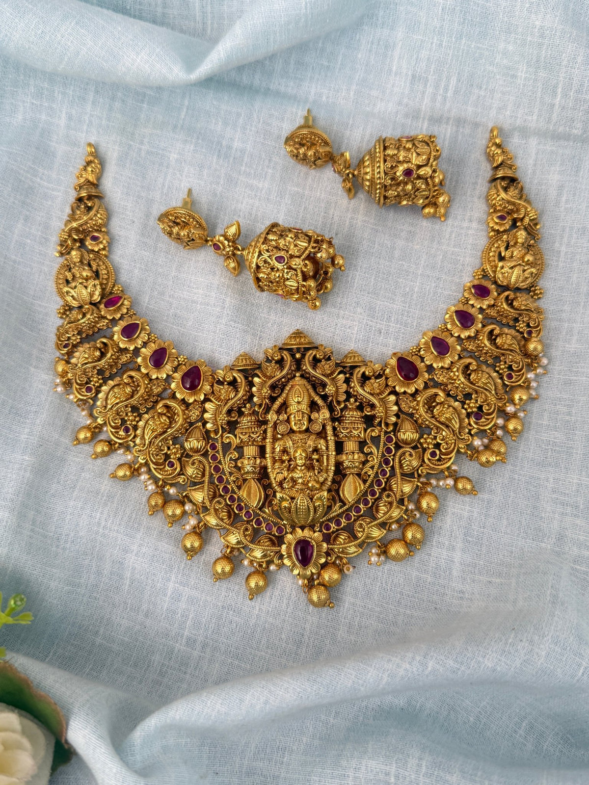 Antique Grand Necklace Venkateshwara Pendant Short Set| N0889 - Mahilas