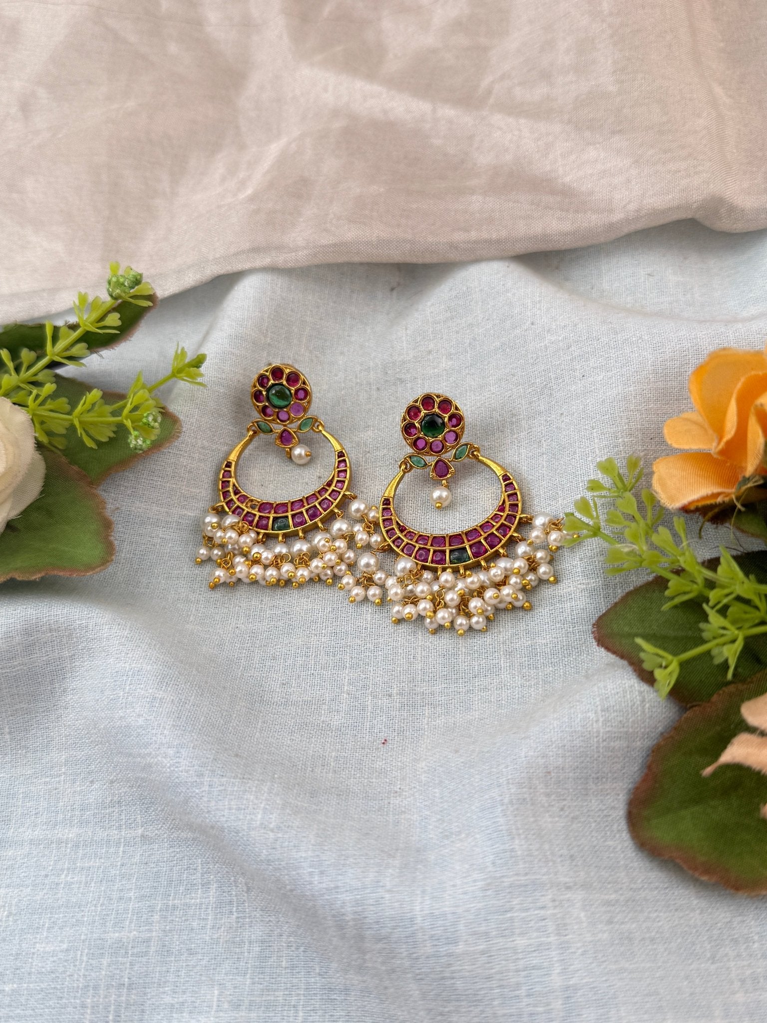 Antique Hanging Earring | 022 - Mahilas