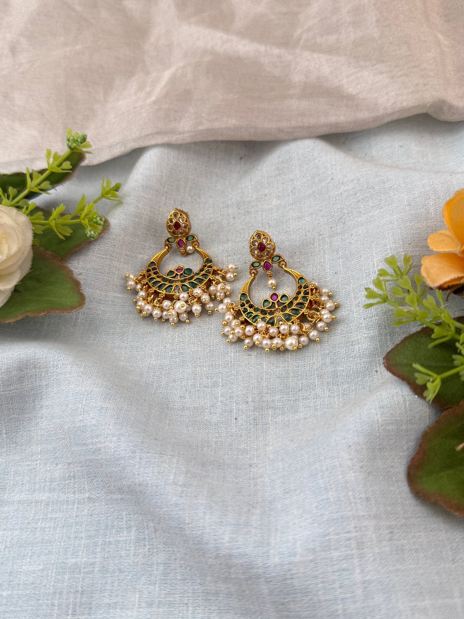 Antique Hanging Earring | 027 - Mahilas