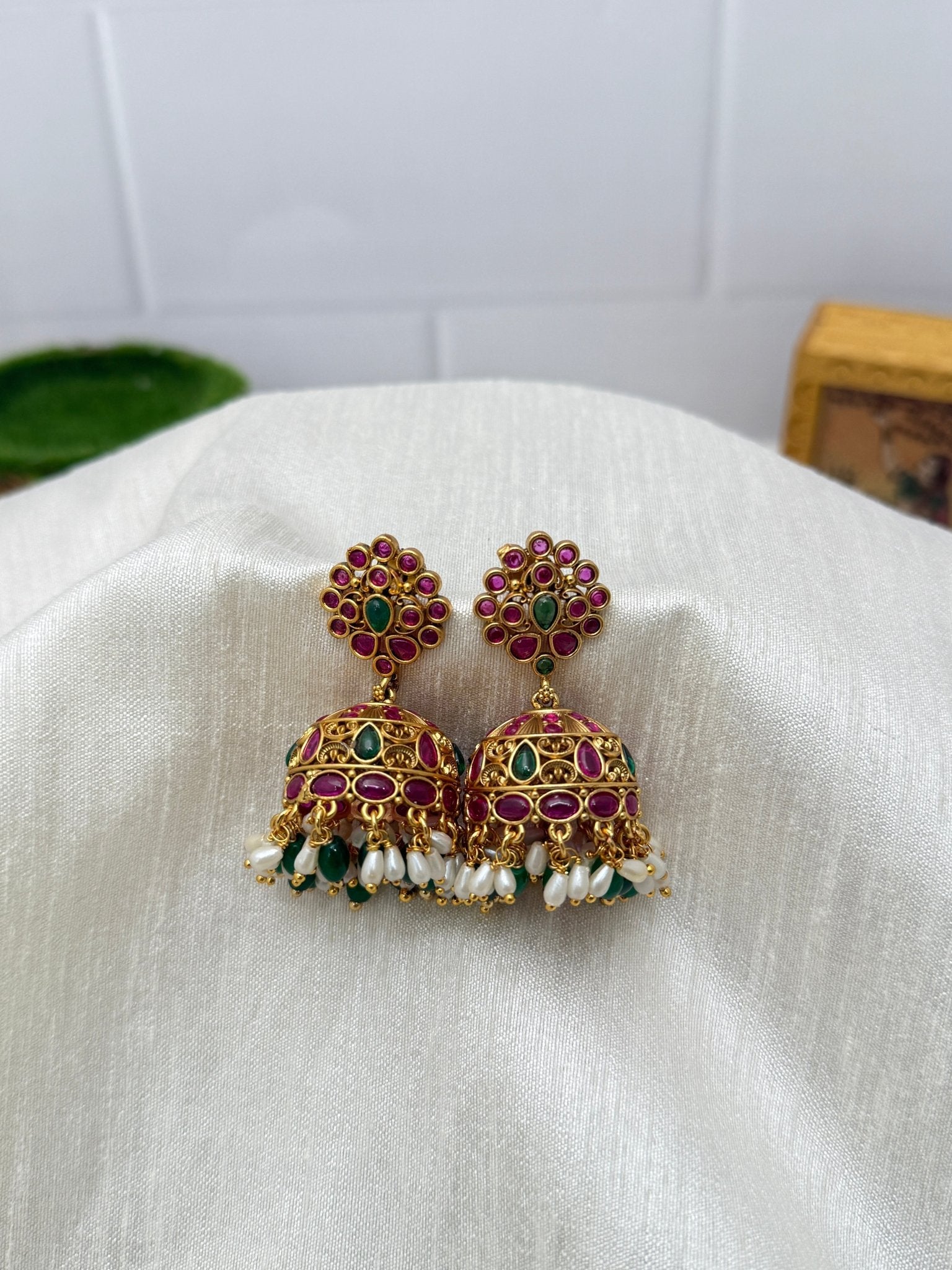 Antique jhumka 0117 - Mahilas