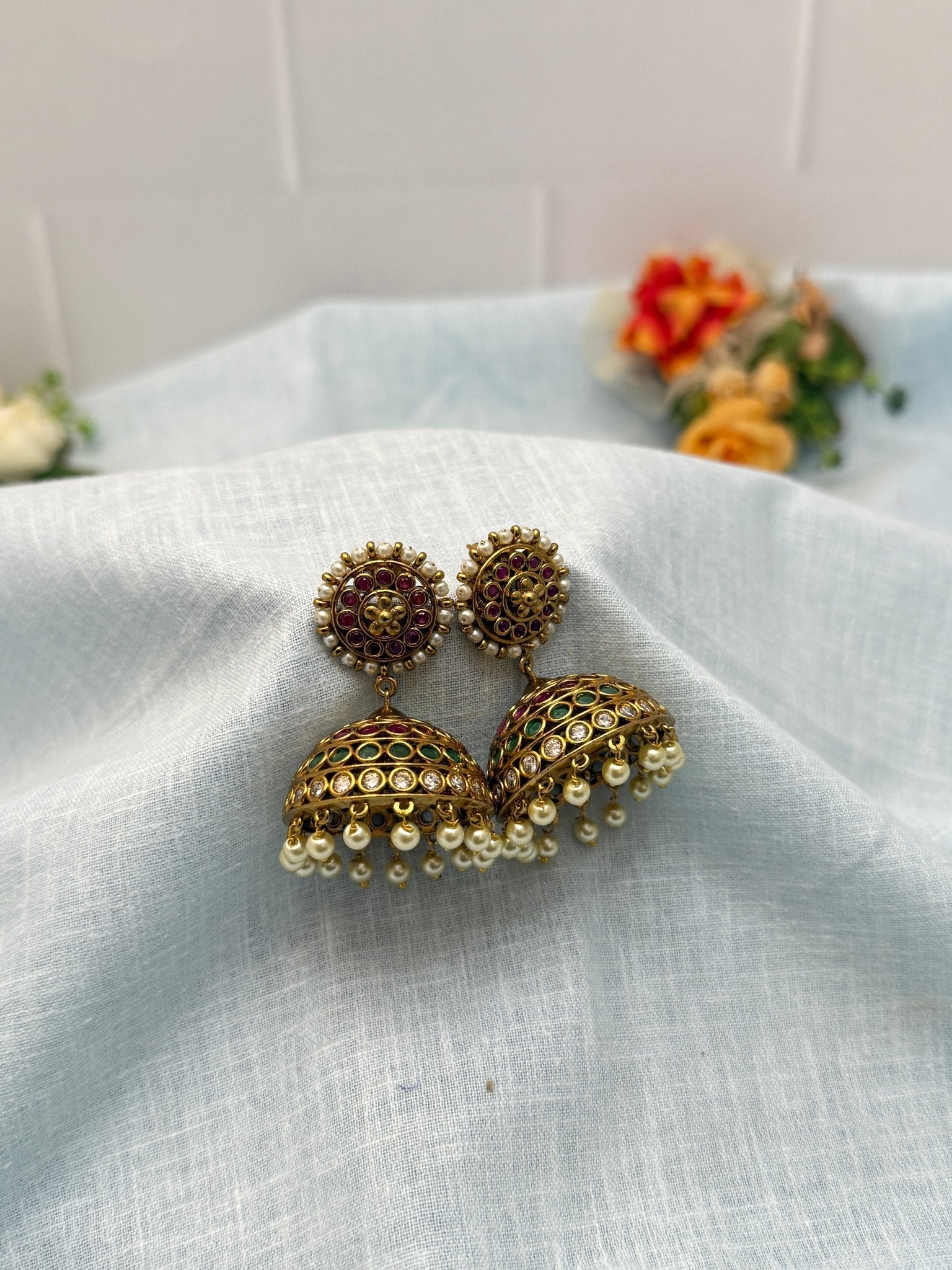 Antique Jhumka 0146 - Mahilas