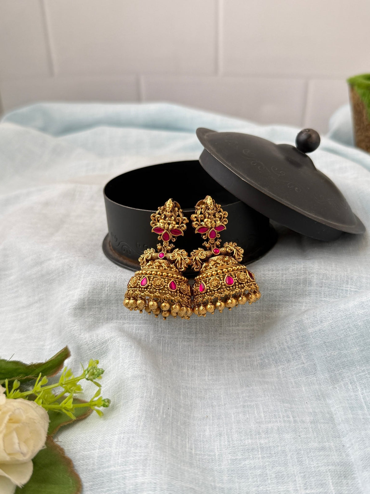 Antique Jhumka Earrings| E0786 - Mahilas