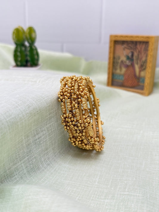 Antique Kada Bangle 1277 - Mahilas