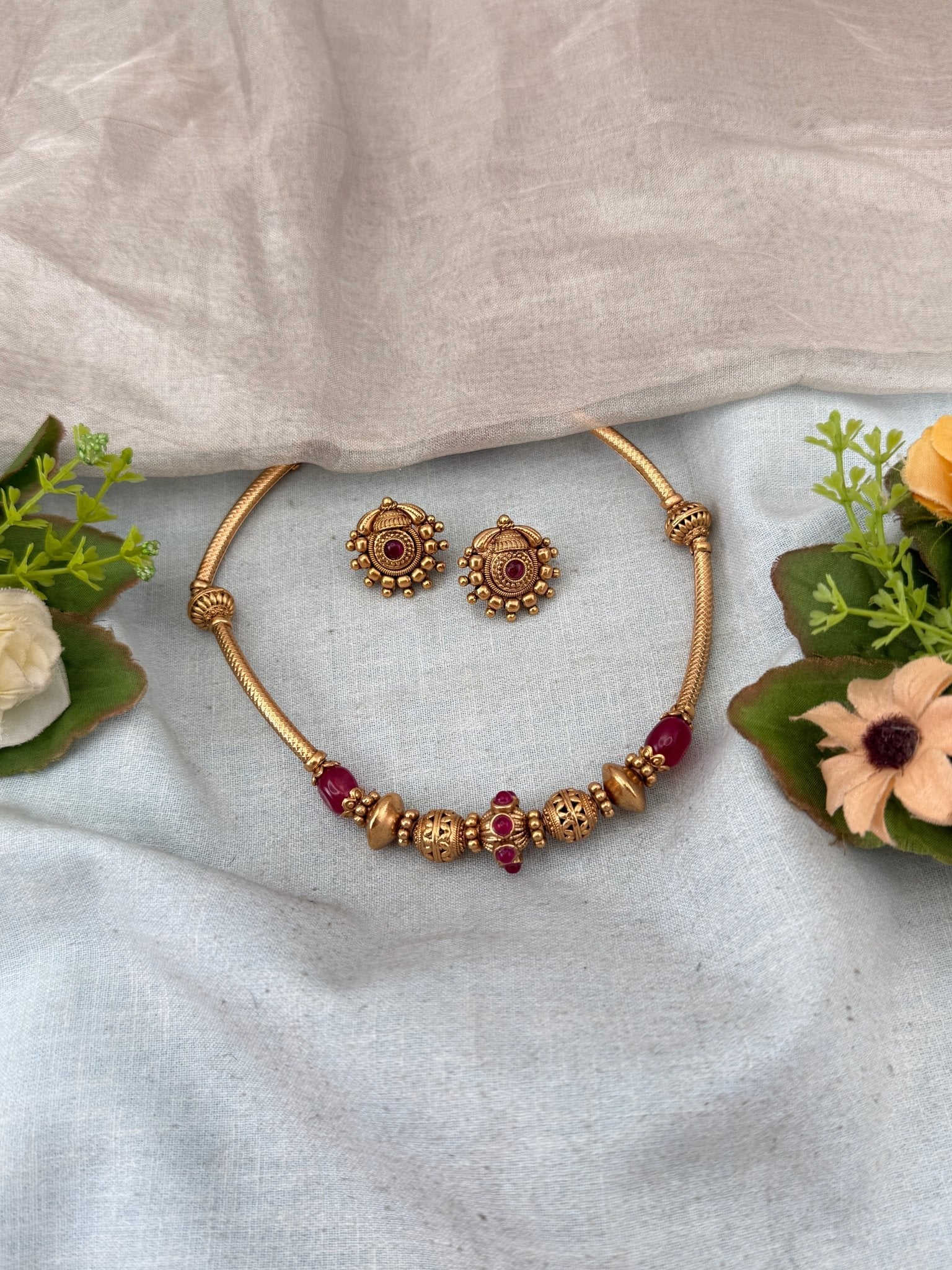 Antique Kanti Necklace Set | No166 - Mahilas