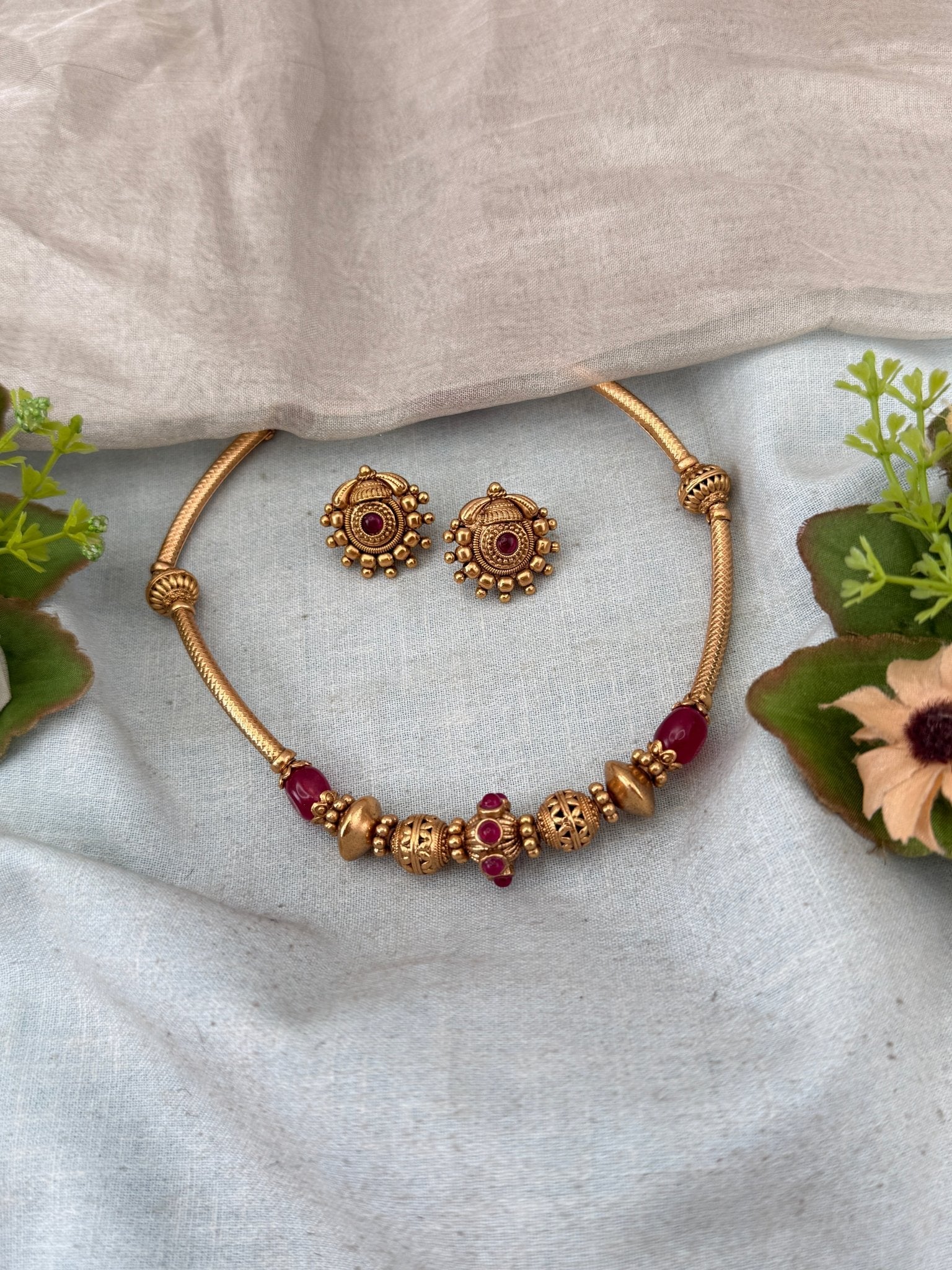 Antique Kanti Necklace Set | No166 - Mahilas