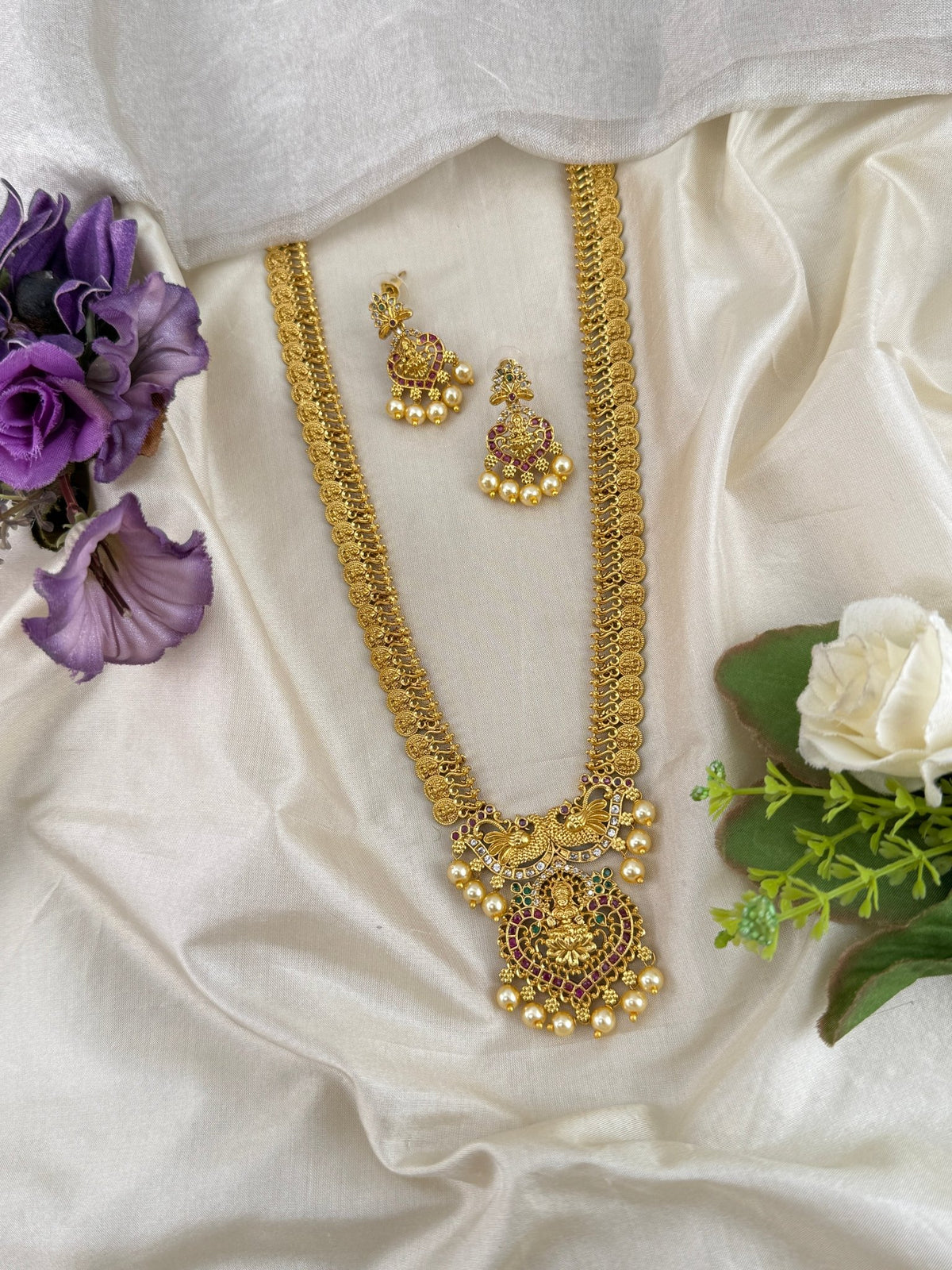 Antique Kasu Lakshmi Pendant Long Necklace Set | 089 - Mahilas