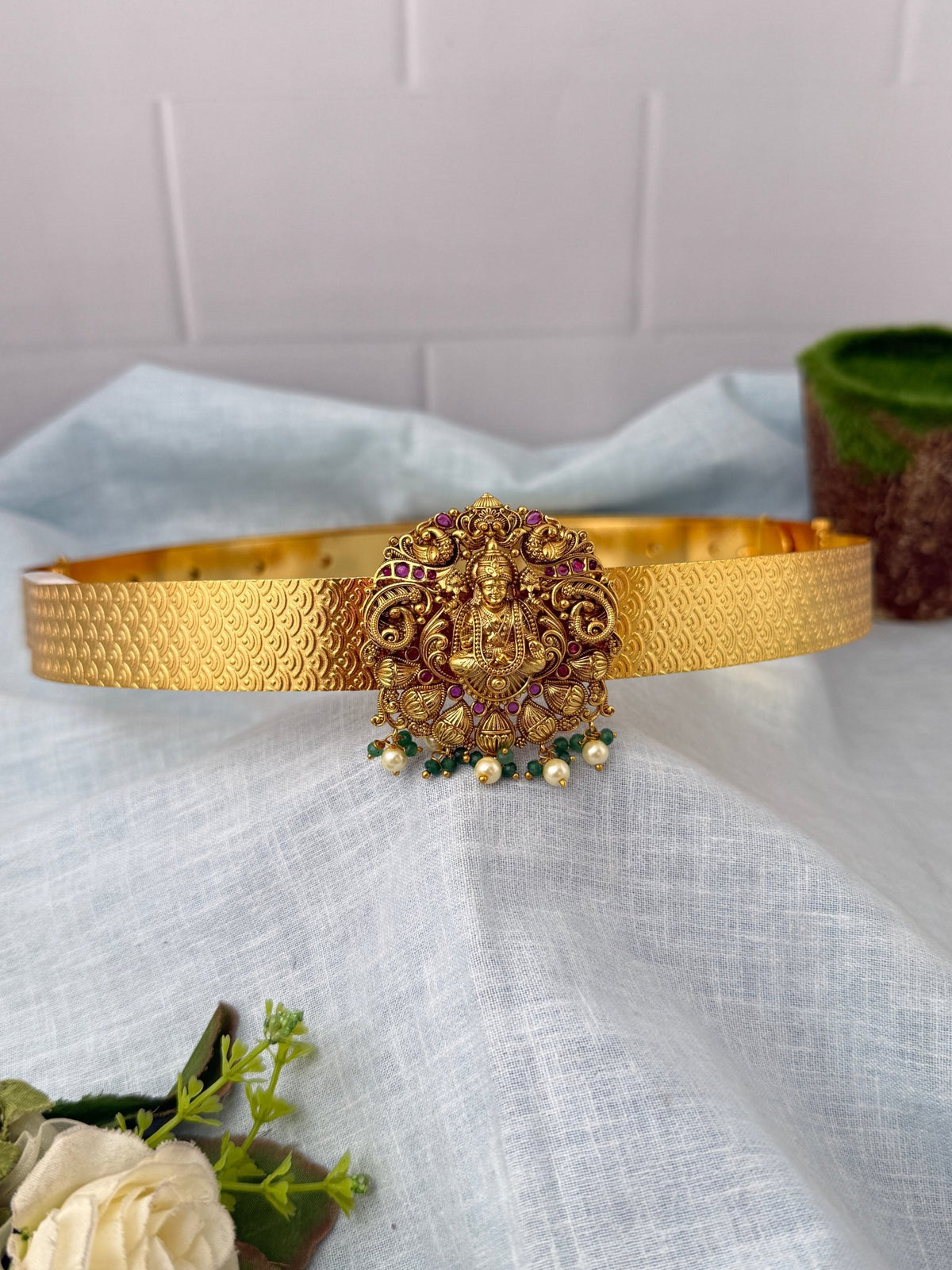 Antique Lakshmi Grand Vaddanam Kamarbandh | V052 - Mahilas