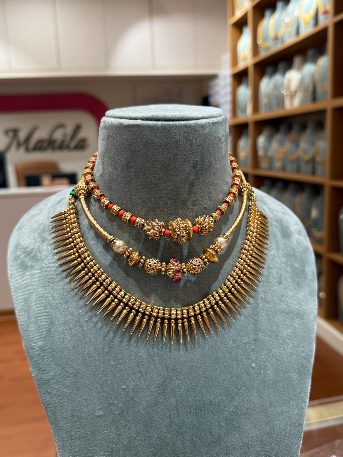 Antique Layered Coral Pearl Full Necklace Set | NC001 - Mahilas