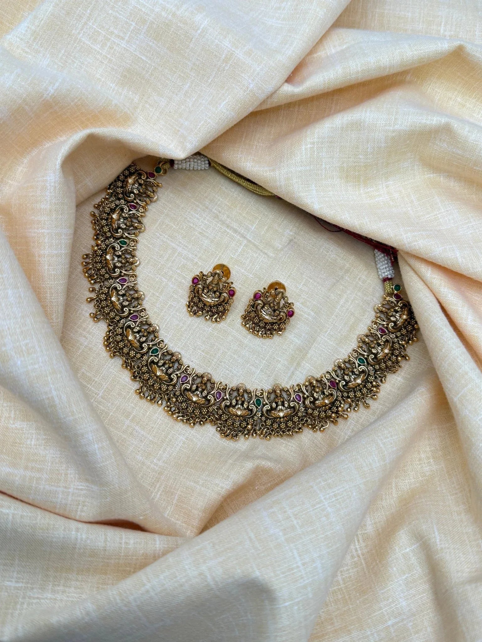 Antique Necklace 0331 - Mahilas
