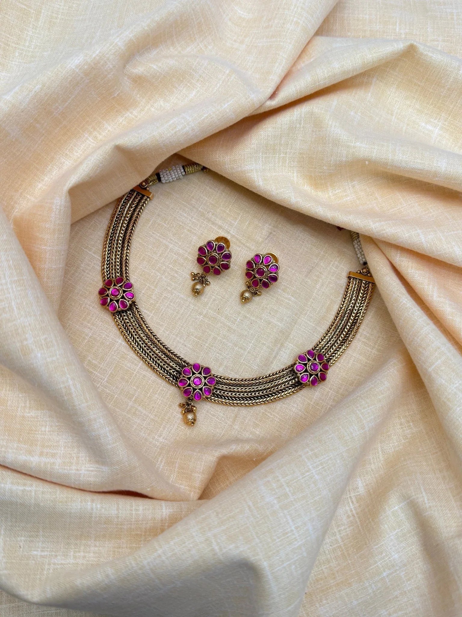 Antique Necklace 0334 - Mahilas