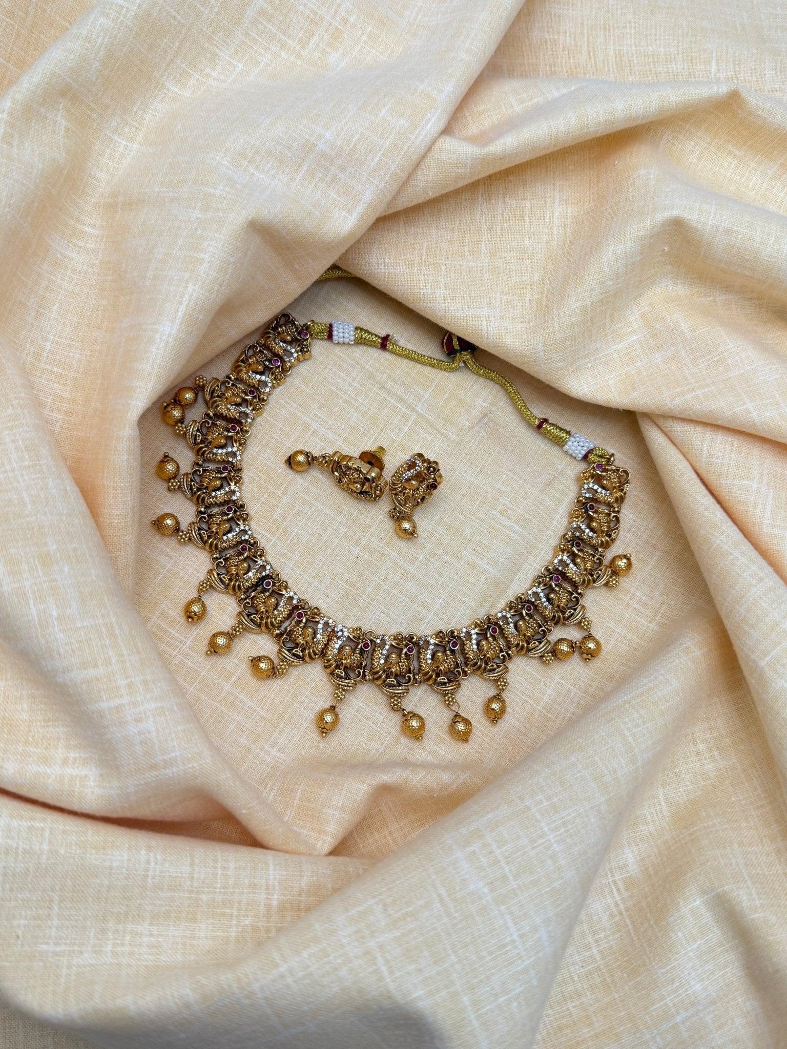 Antique Necklace 0336 - Mahilas