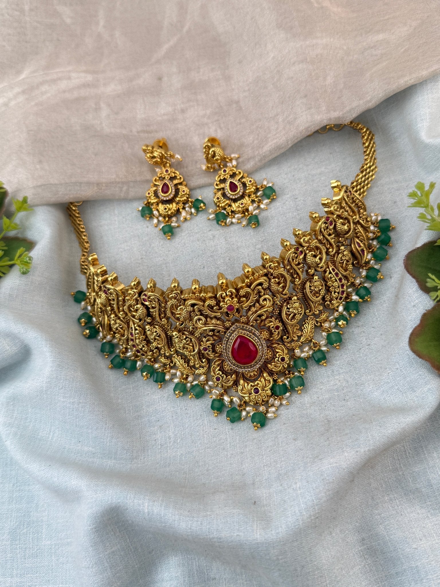 Antique Necklace Peacock Royal Choker Set | N0110 - Mahilas