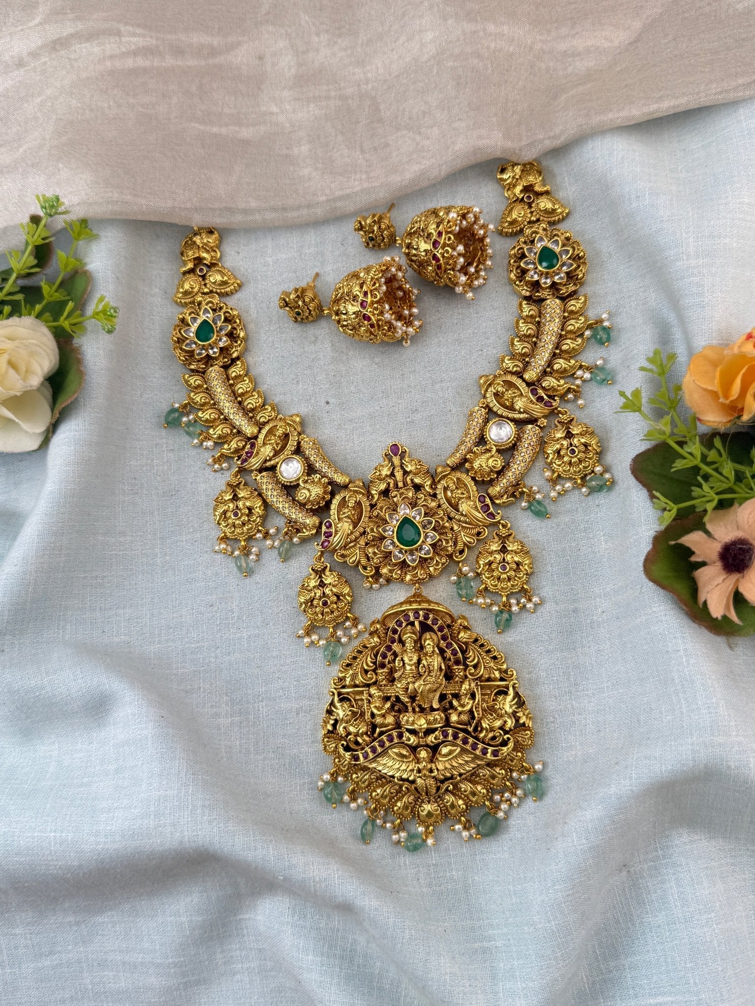 Antique Necklace Ram Sita Pendant Grand Short Set | N0118 - Mahilas