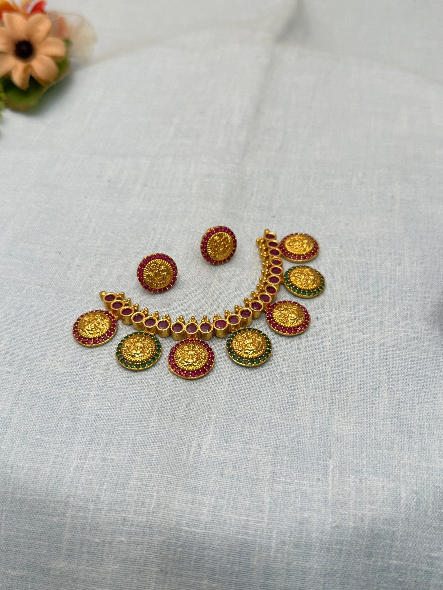 Antique Pendant 085 - Mahilas