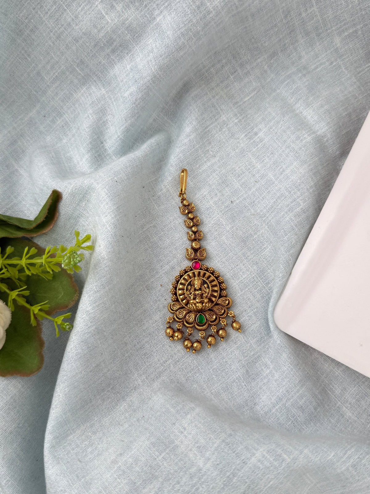 Antique Premium Lakshmi Maang Tikka| M0287 - Mahilas
