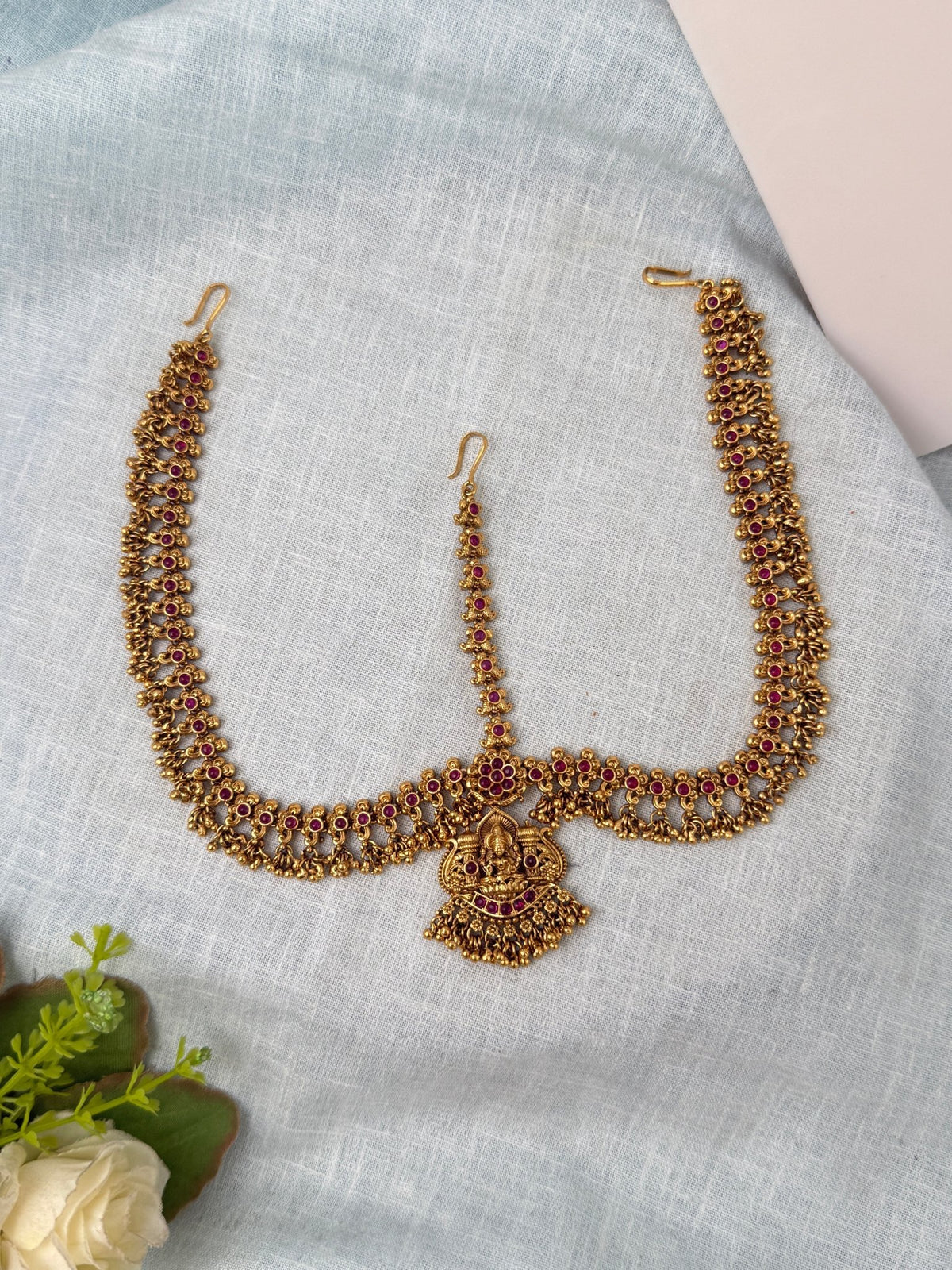 Antique Royal Maang Tikka Set| M0940 - Mahilas