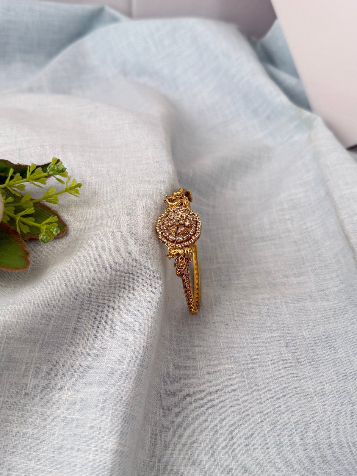 Antique Stone Kada Bracelet | Set of 1 | L0125 - Mahilas