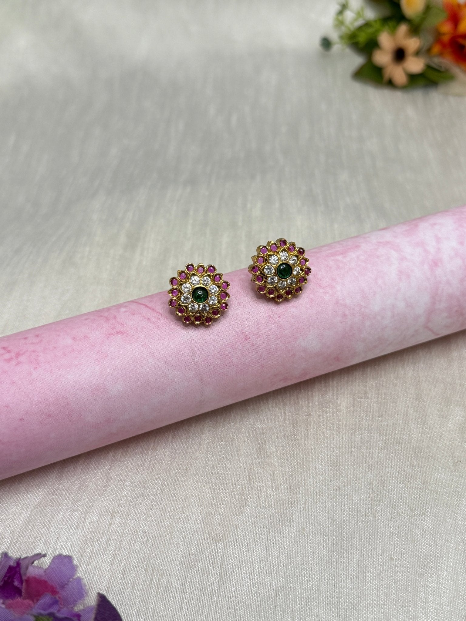Antique Stud Earrings 0206 - Mahilas