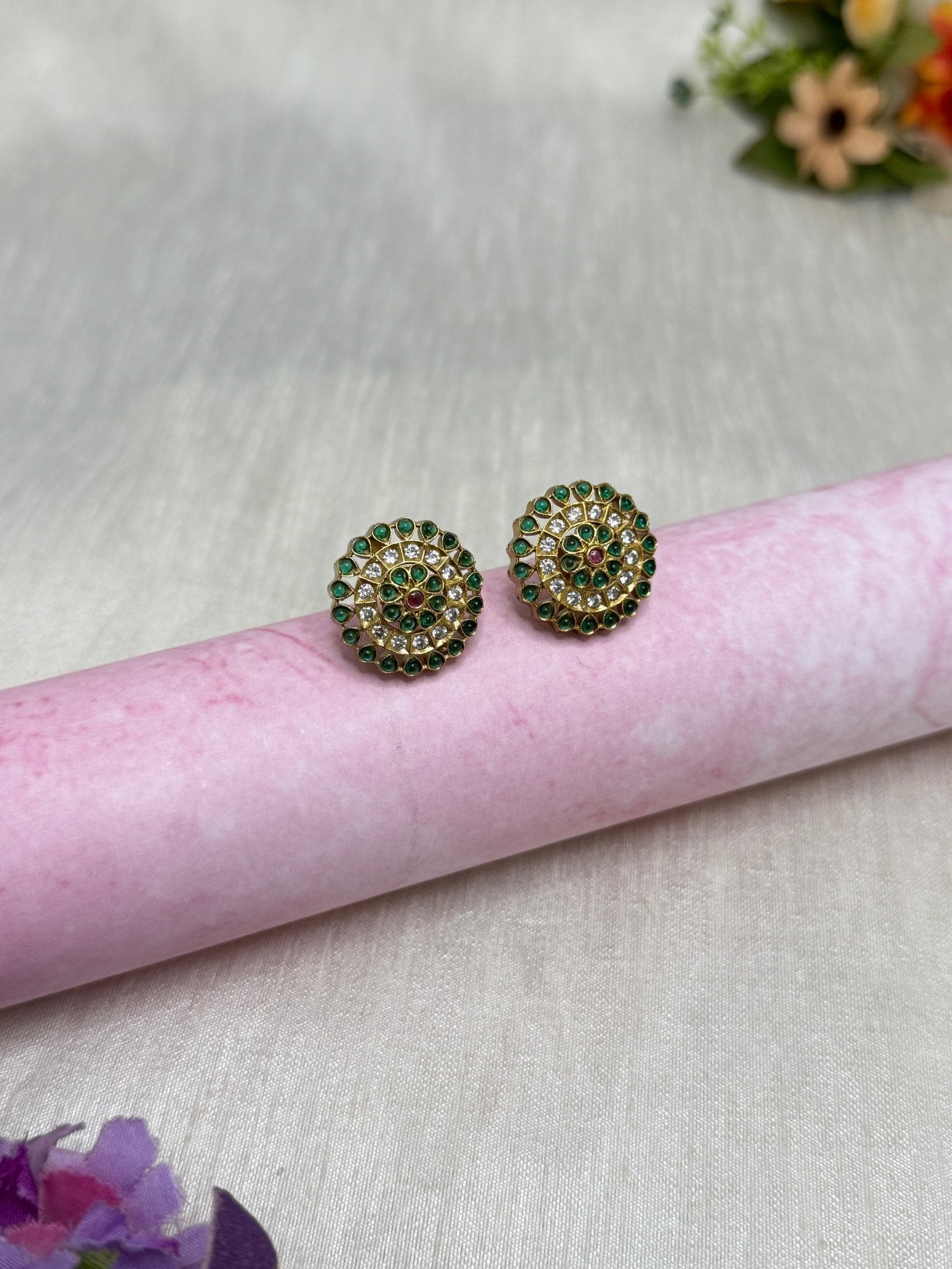 Antique Stud Earrings 0228 - Mahilas