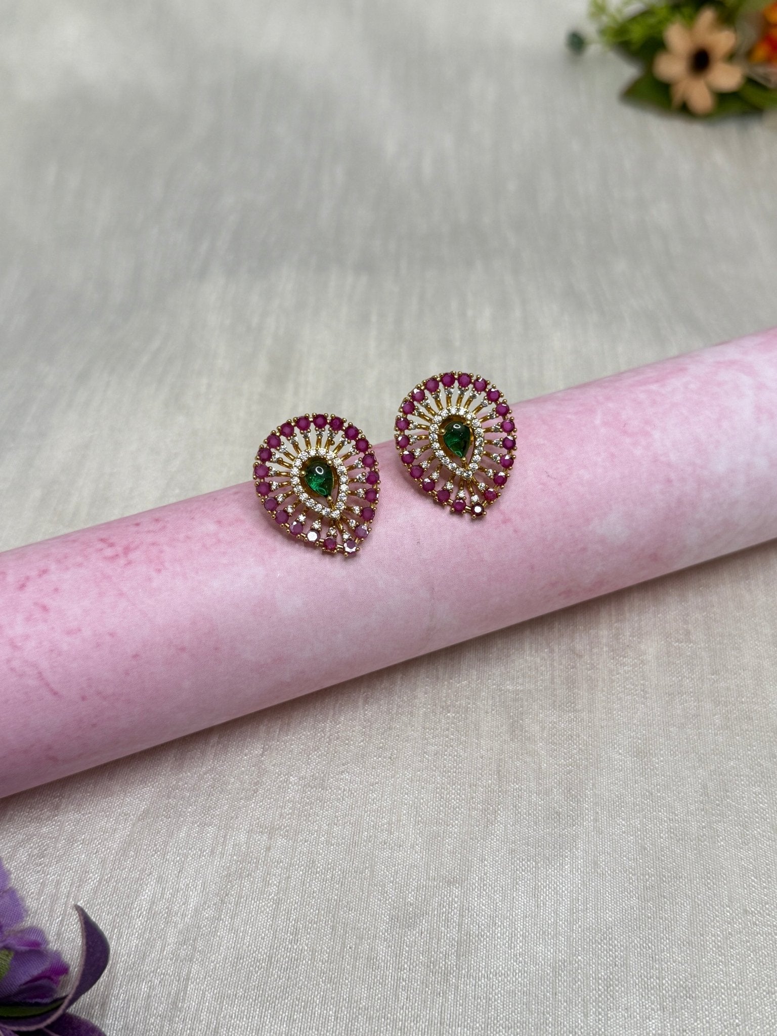 Antique Stud Earrings 0262 - Mahilas