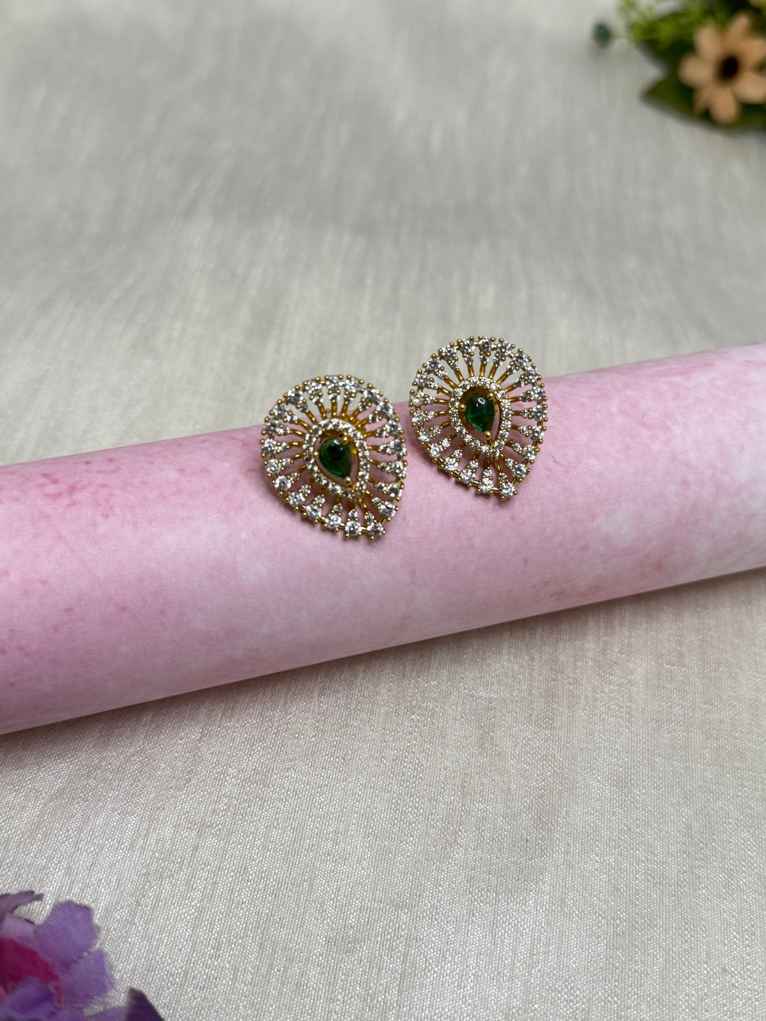 Antique Stud Earrings 0263 - Mahilas