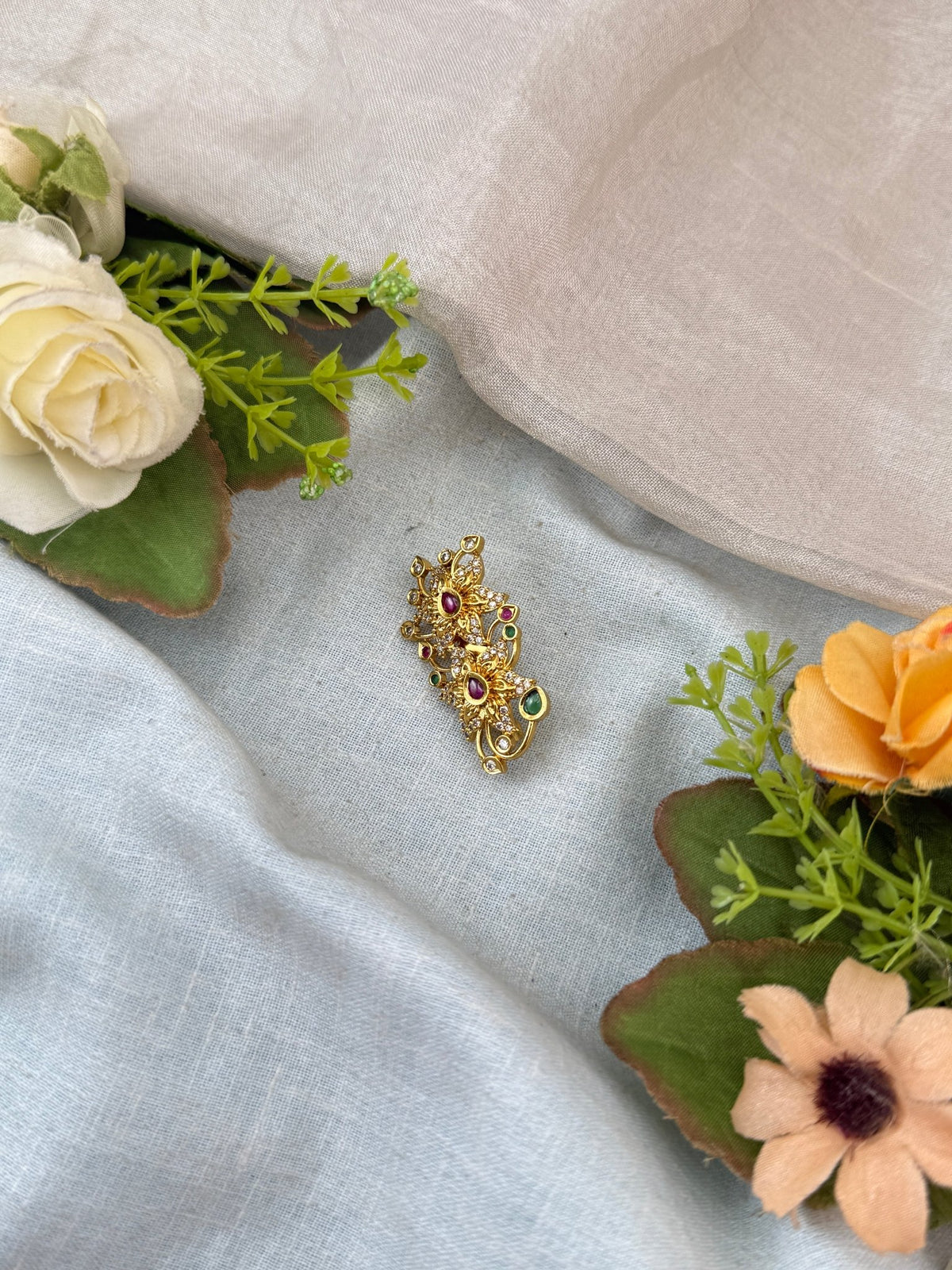 Antique Sun Flower Saree Pin | 006 - Mahilas