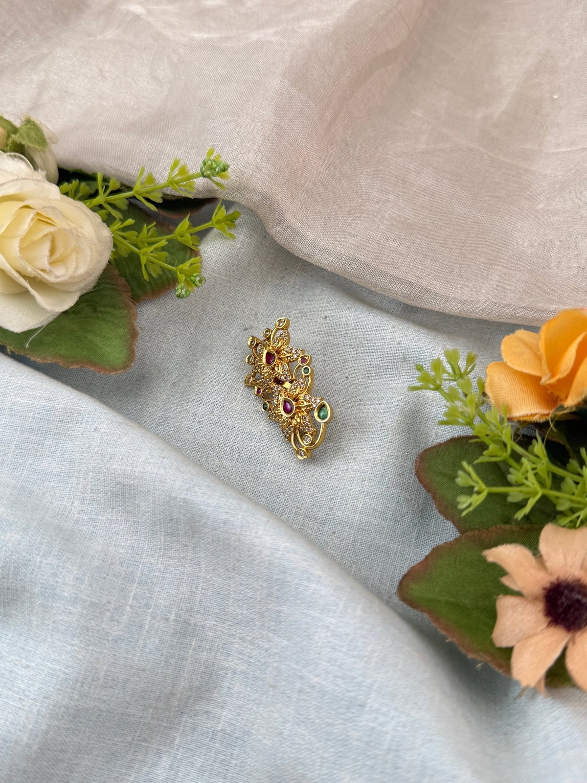 Antique Sun Flower Saree Pin | 014 - Mahilas