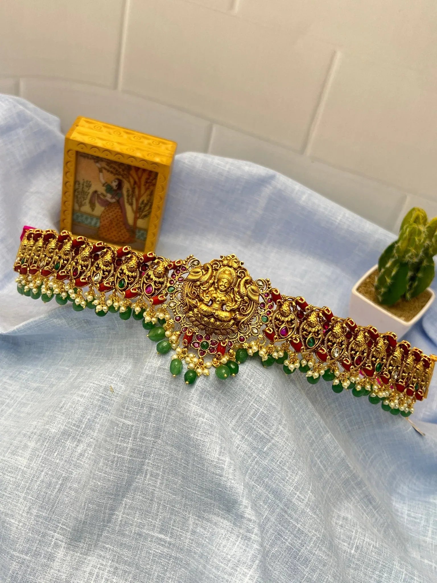 Antique Vaddanam Kamarbandh 6810 - Mahilas