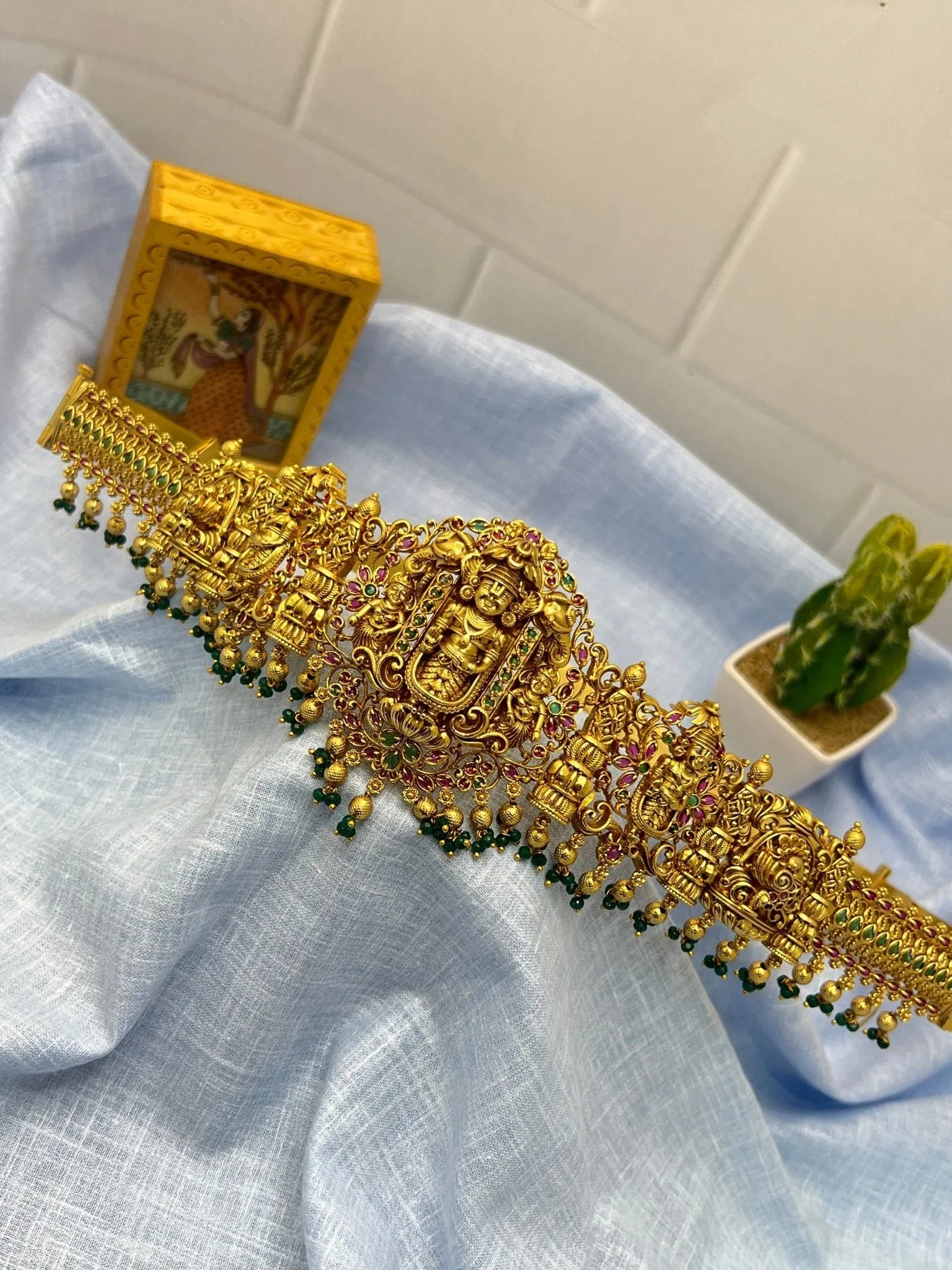 Antique Vaddanam Kamarbandh 6817 - Mahilas