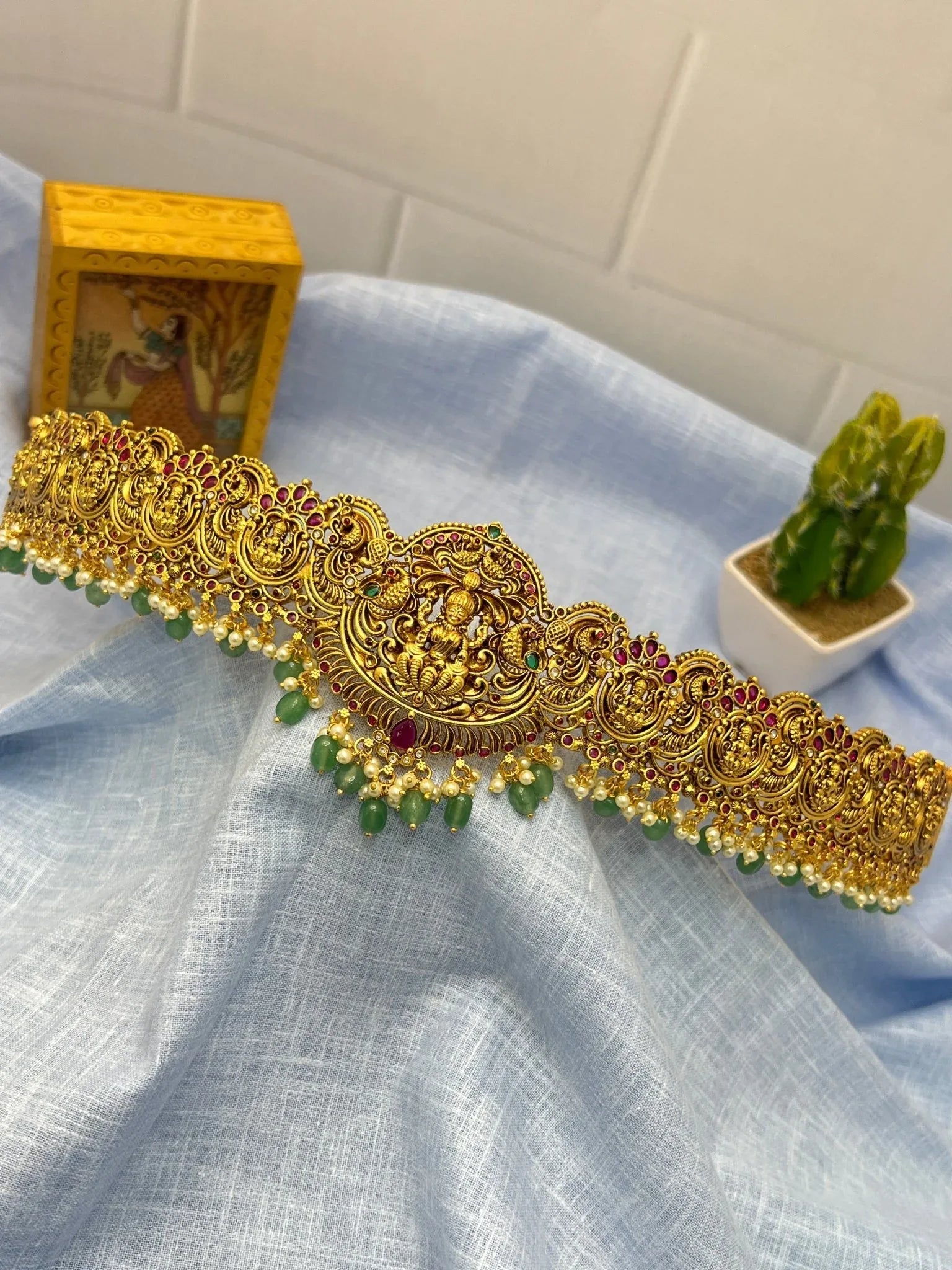 Antique Vaddanam Kamarbandh 6822 - Mahilas