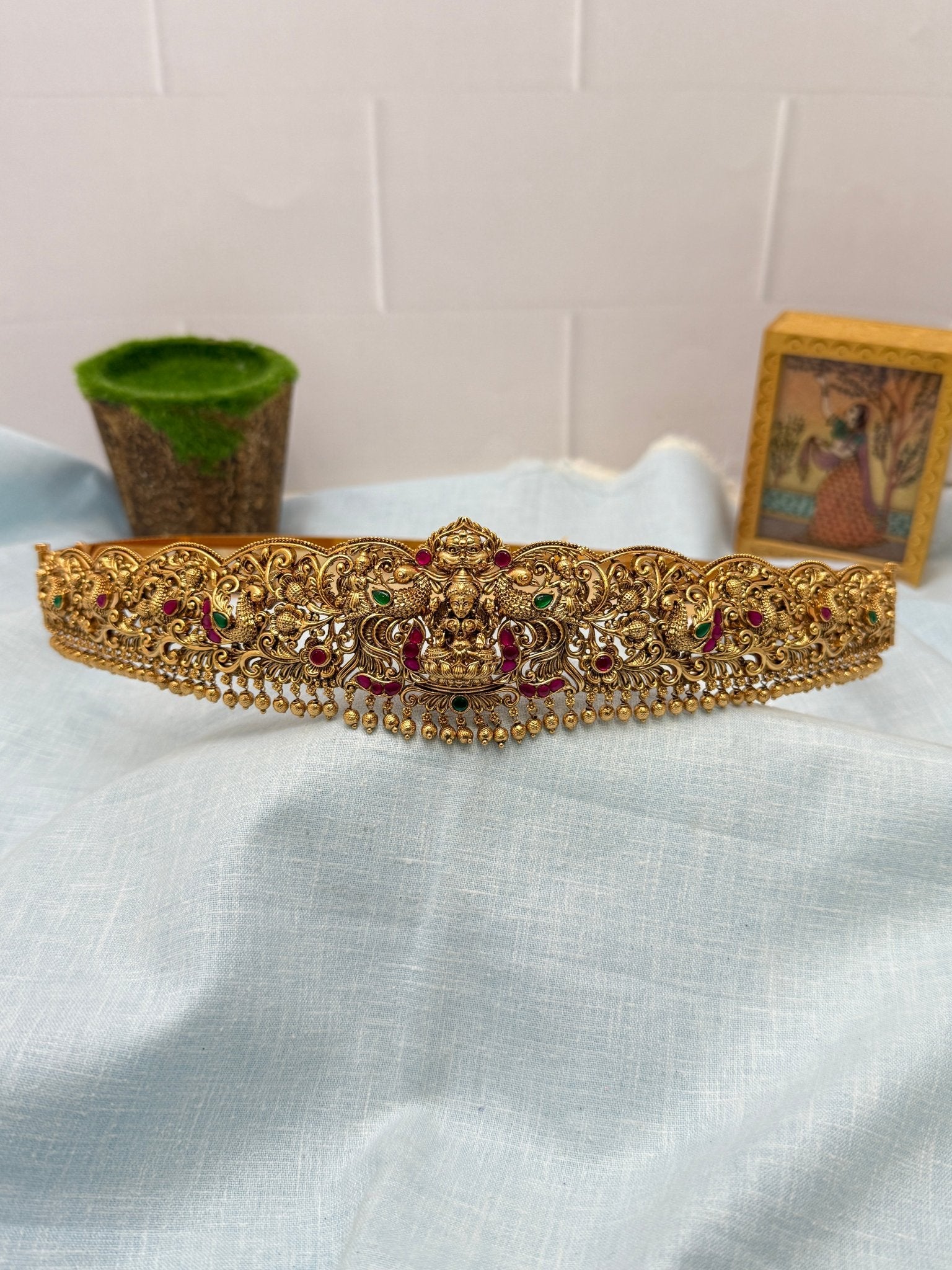 Antique Vaddanam Kamarbandh 6874 - Mahilas