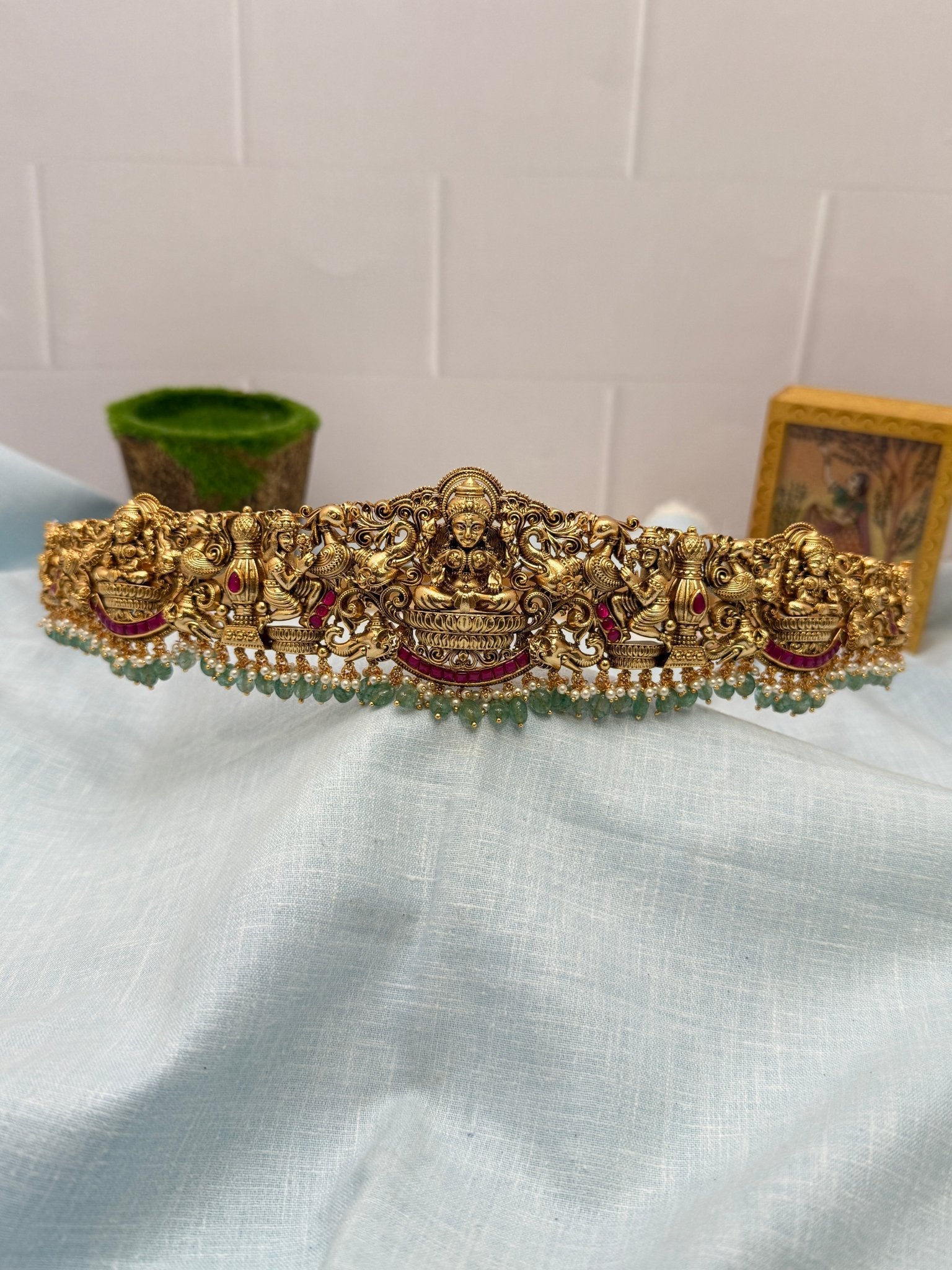 Antique Vaddanam Kamarbandh 6878 - Mahilas