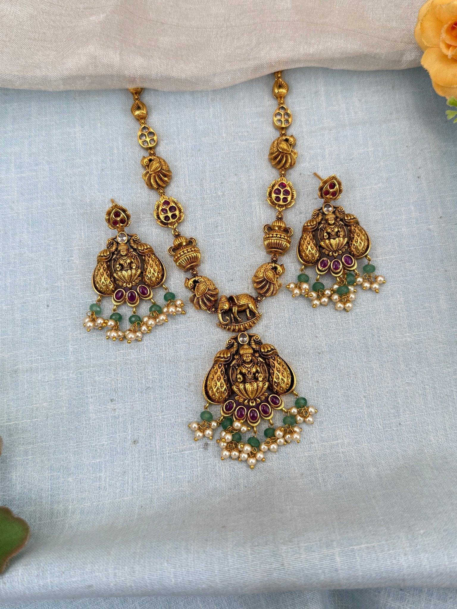 Beautiful Antique Lakshmi Short Necklace Set 0124 - Mahilas