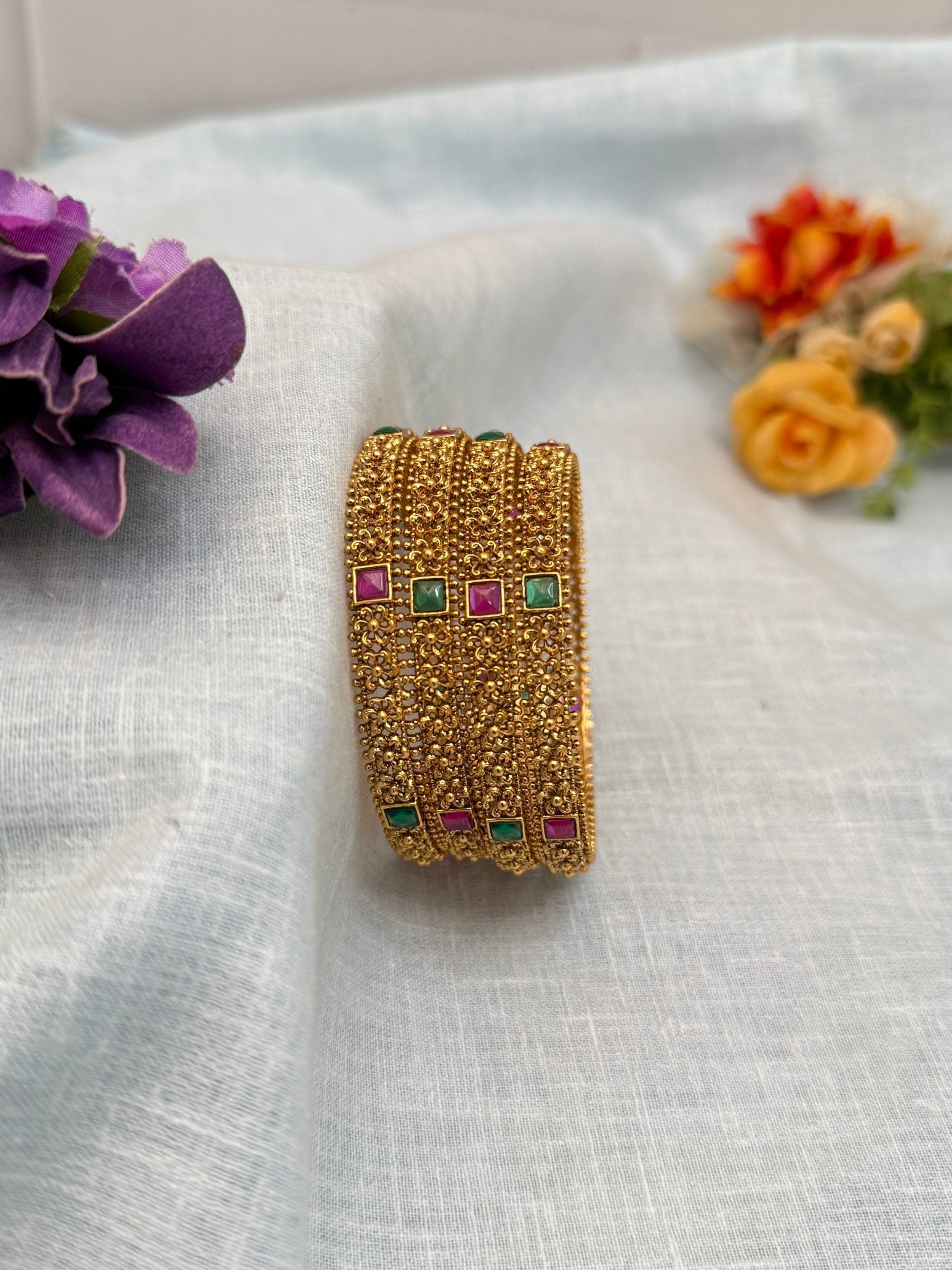 Designer Antique Bangles 6952 - Mahilas