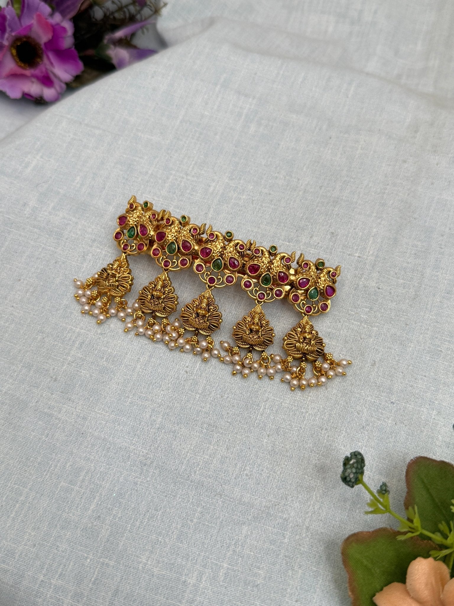 Designer Antique Hair Clip 114 - Mahilas