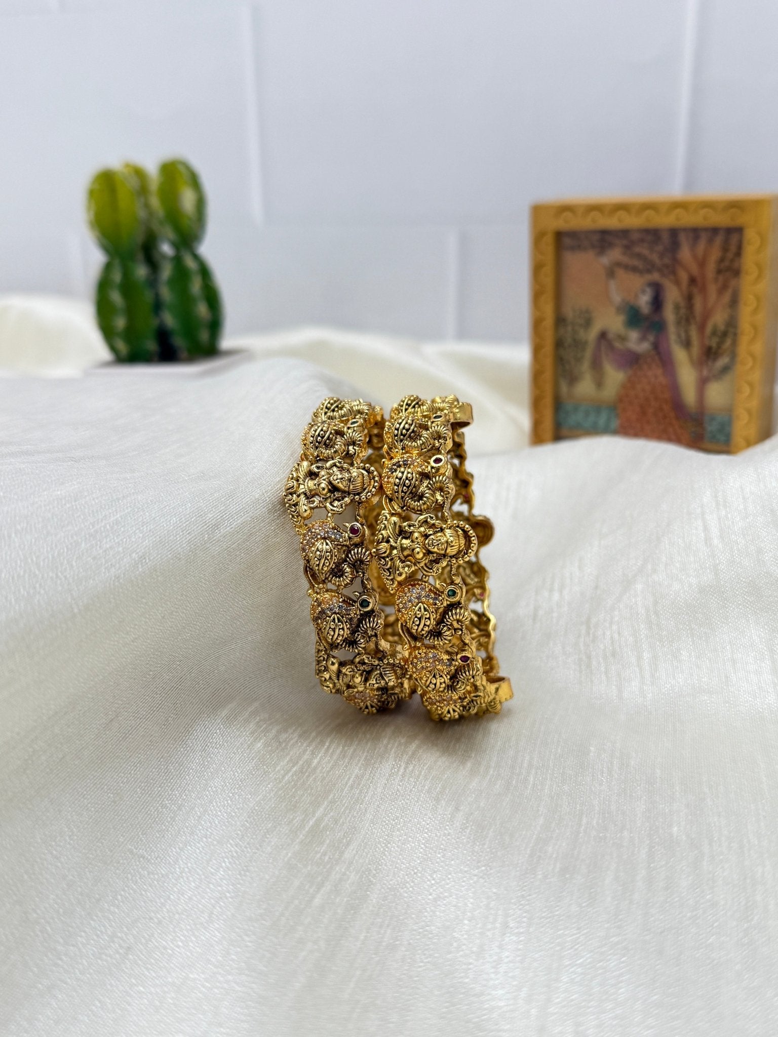 Designer Antique Kada Bangle 6891 - Mahilas