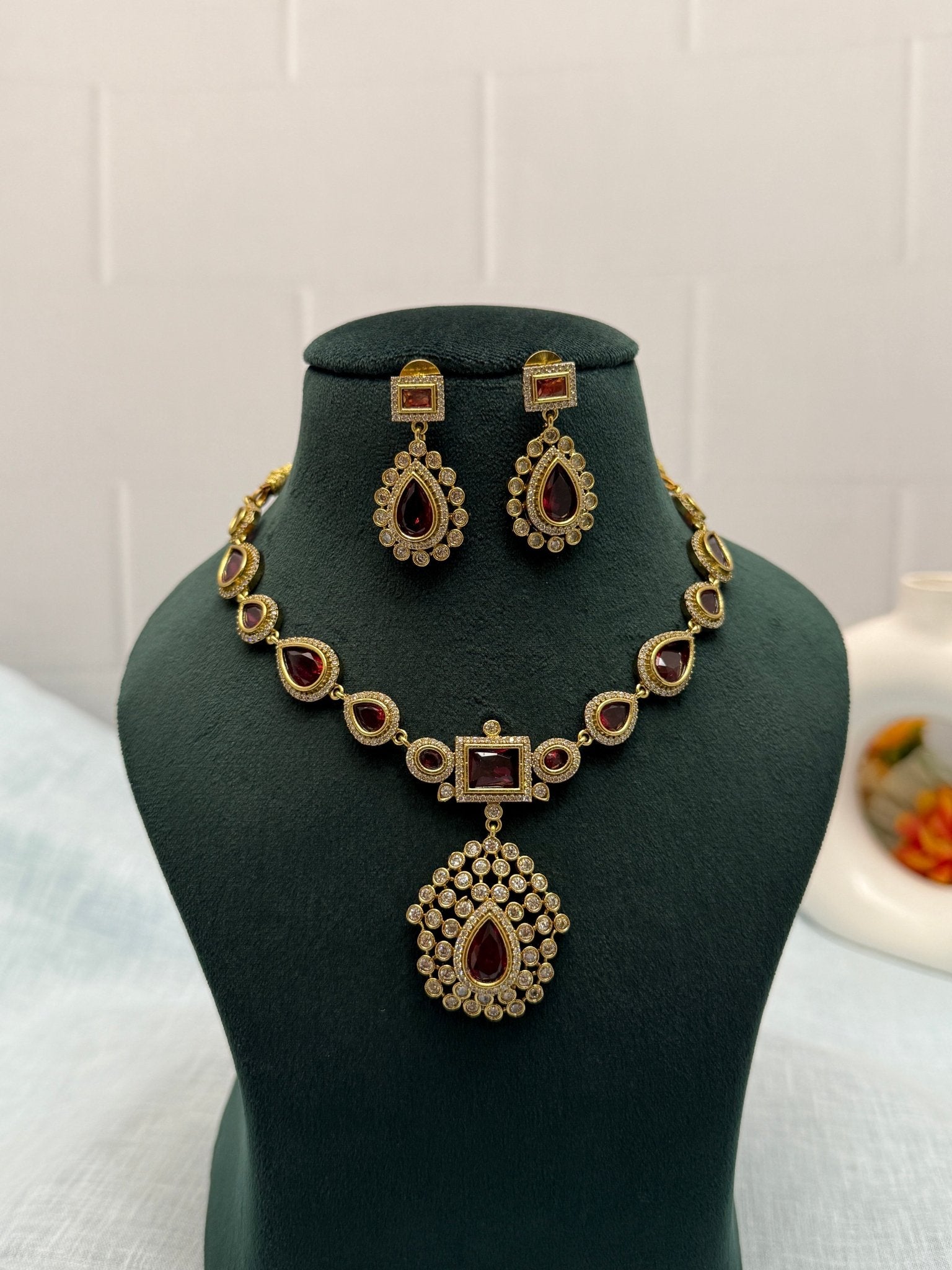 Designer Antique Stone Necklace Set 643 - Mahilas