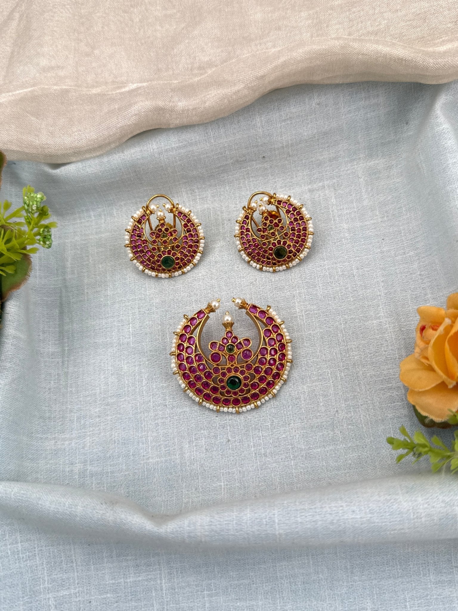Designer Antique Stone Pendant With Earrings Set 298 - Mahilas