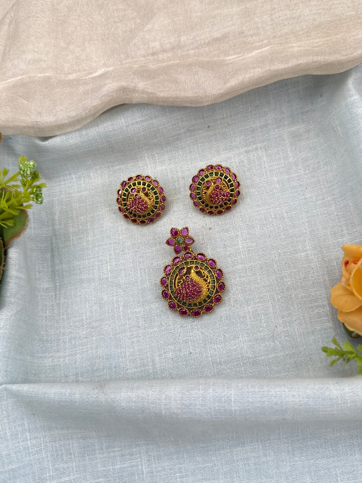Designer Antique Stone Pendant With Earrings Set 302 - Mahilas