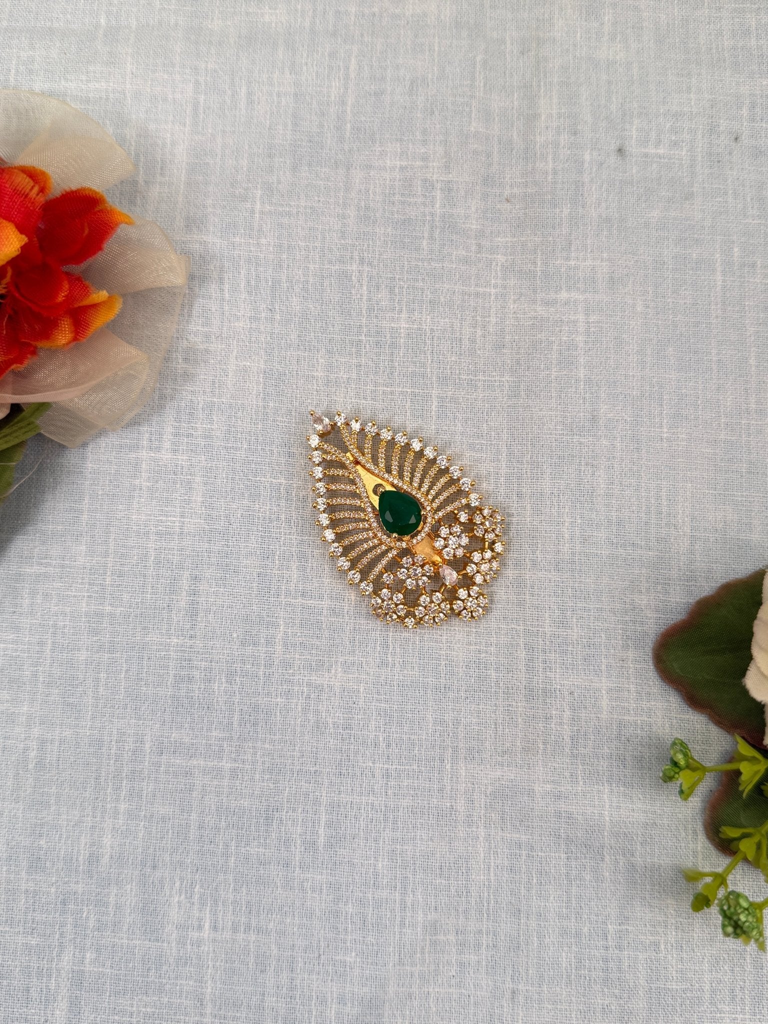 Designer Antique Stone Saree Pins 2006 - Mahilas