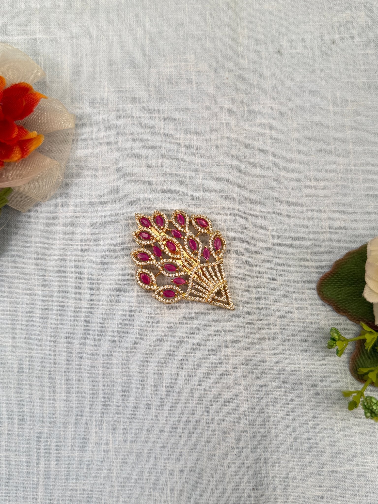 Designer Antique Stone Saree Pins 2007 - Mahilas