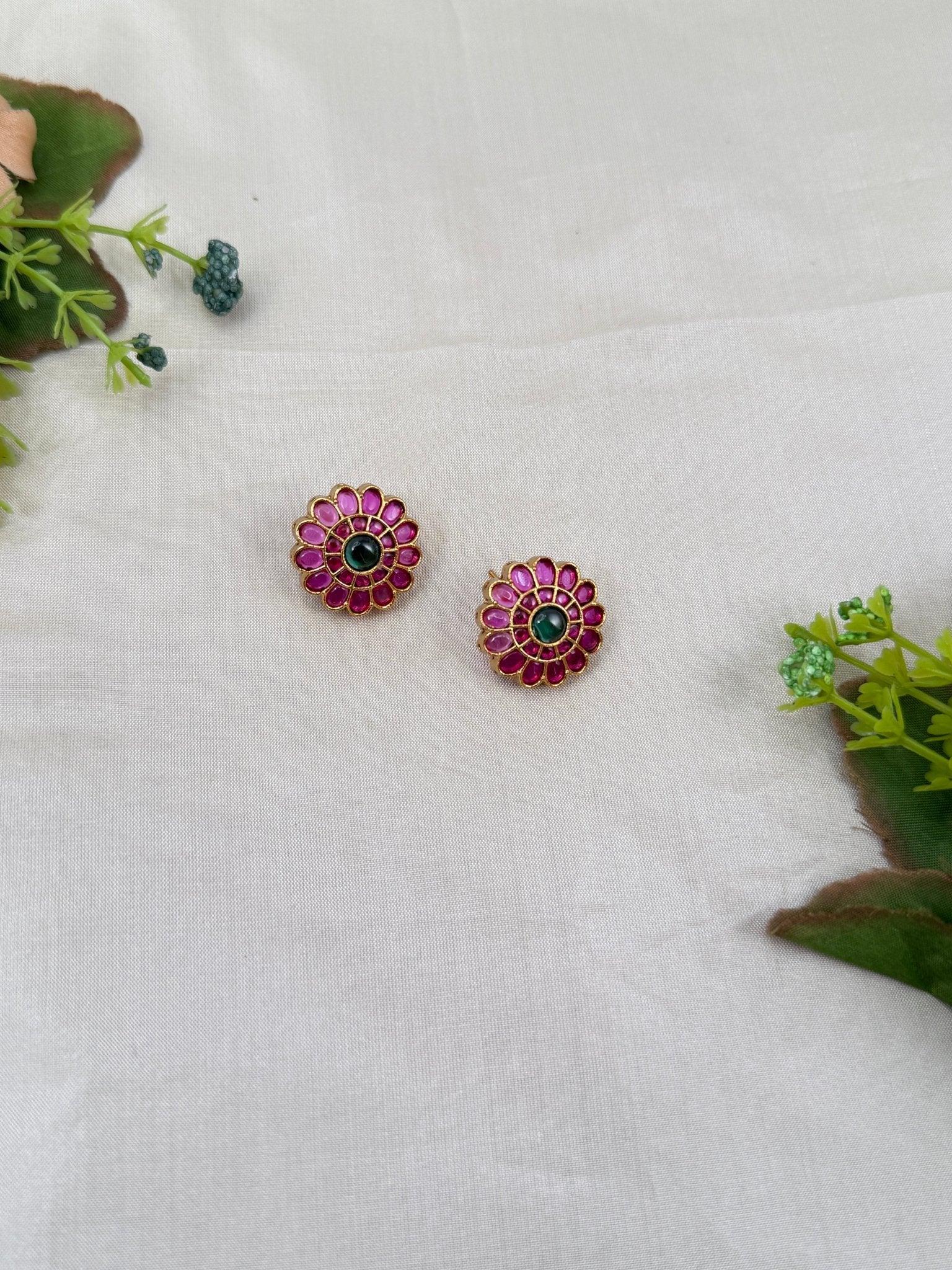 Designer Antique Stud Earrings 0485 - Mahilas