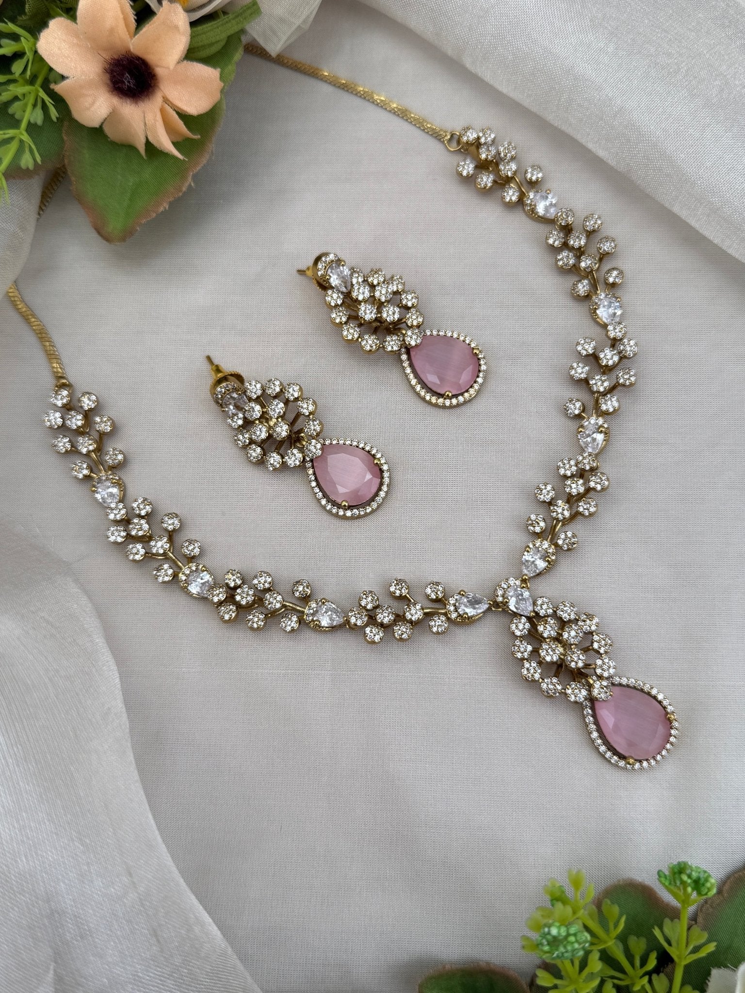 Designer Antique Victorian Necklace Set 223 - Mahilas