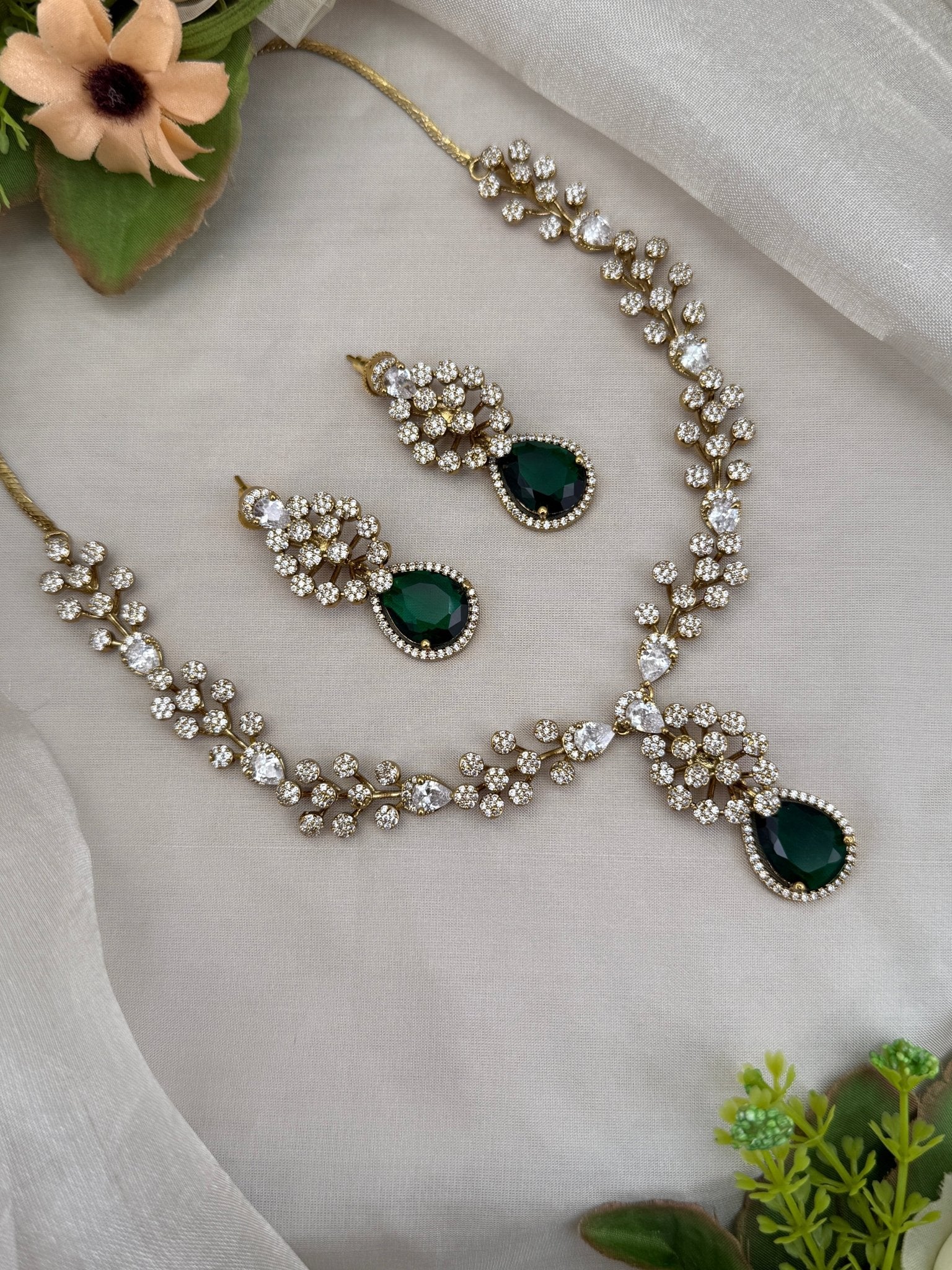 Designer Antique Victorian Necklace Set 224 - Mahilas