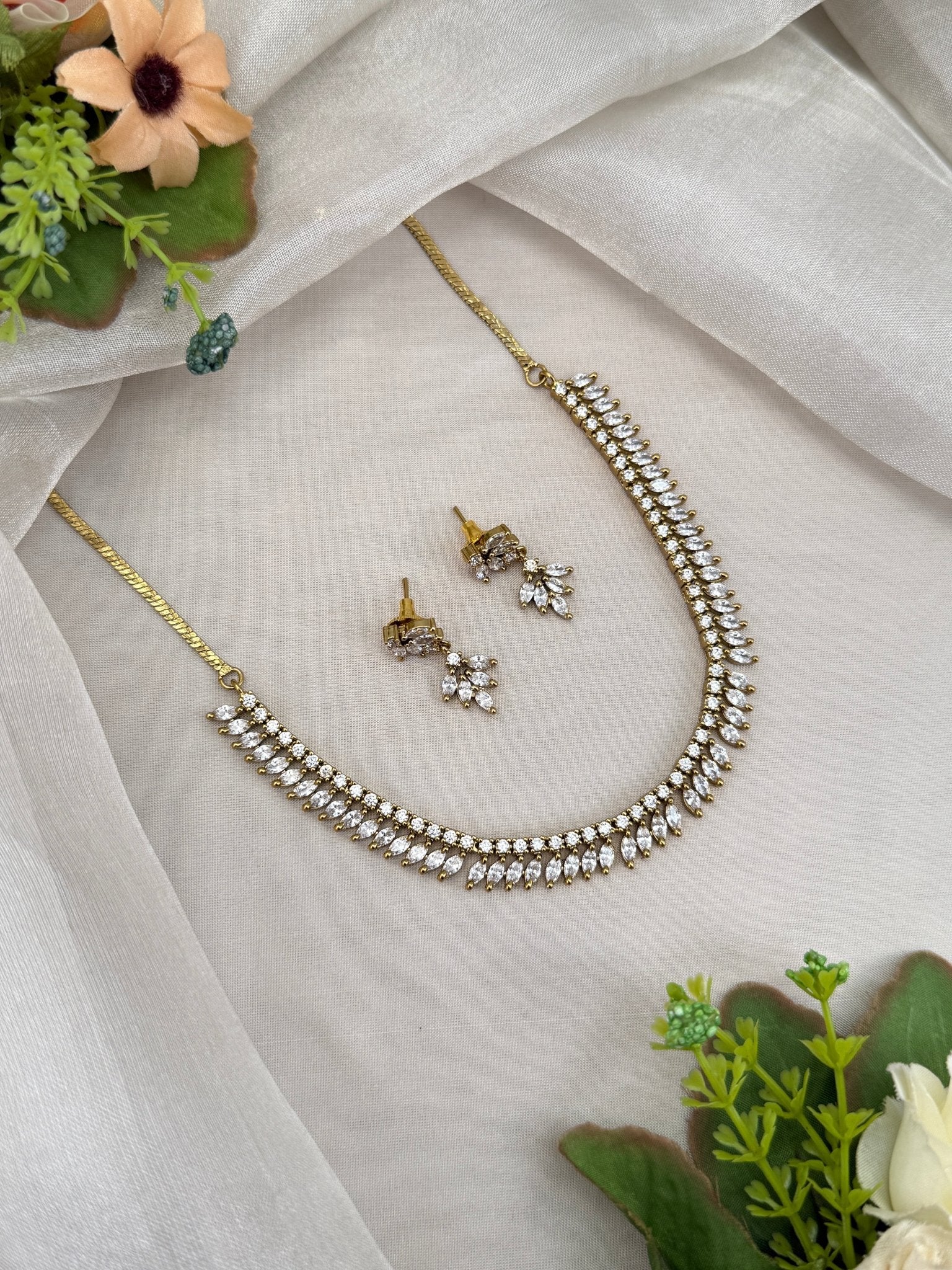 Designer Antique Victorian Necklace Set 228 - Mahilas