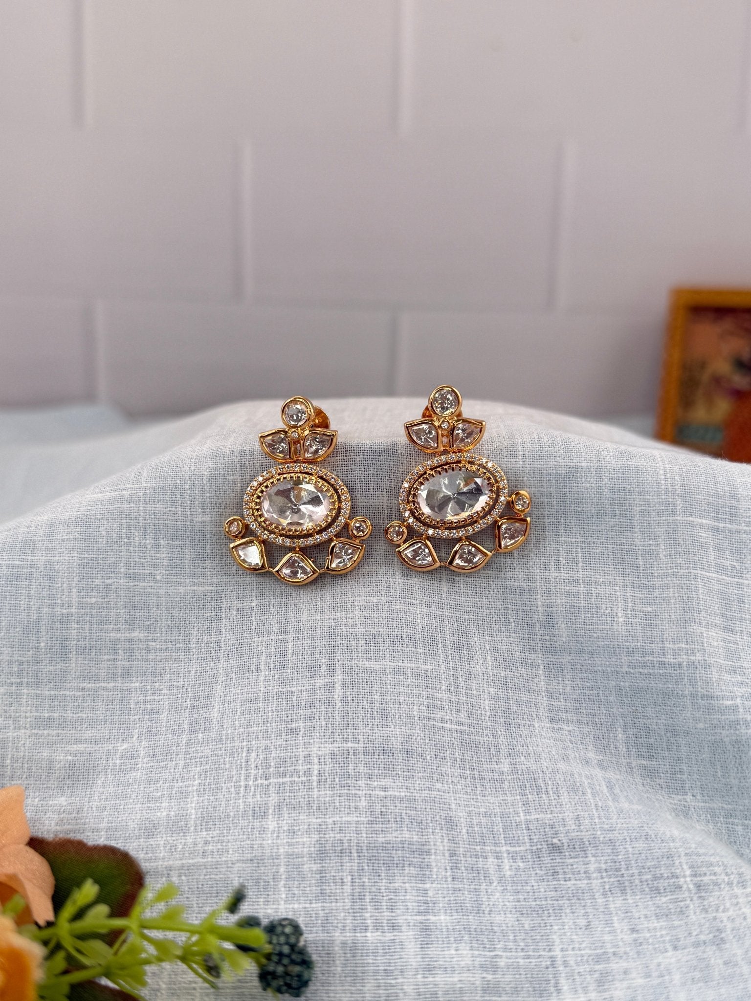 Designer Kundan Stud Earrings 0174