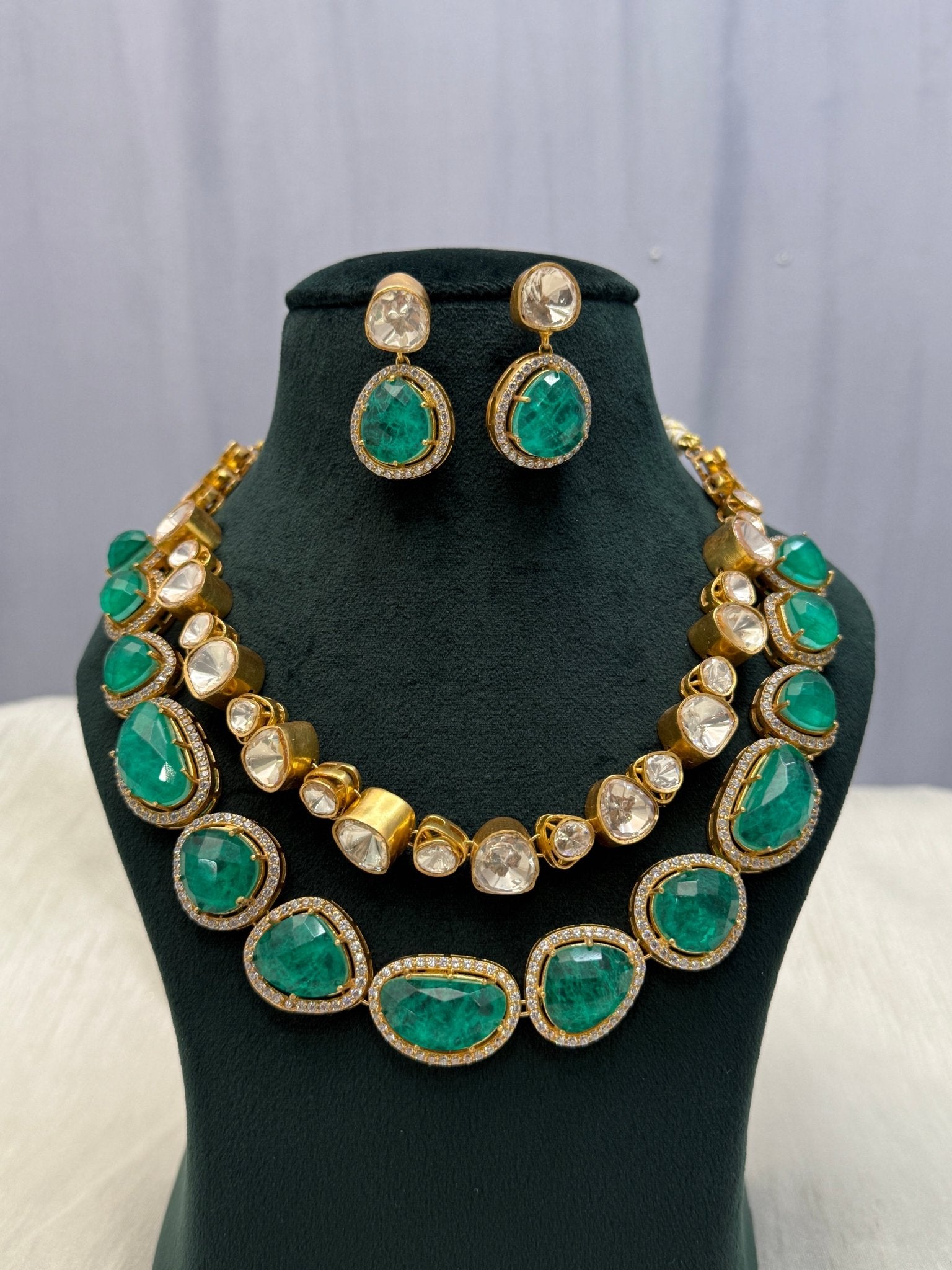 Designer Luxurious Kundan Necklace Set 1117 - Mahilas