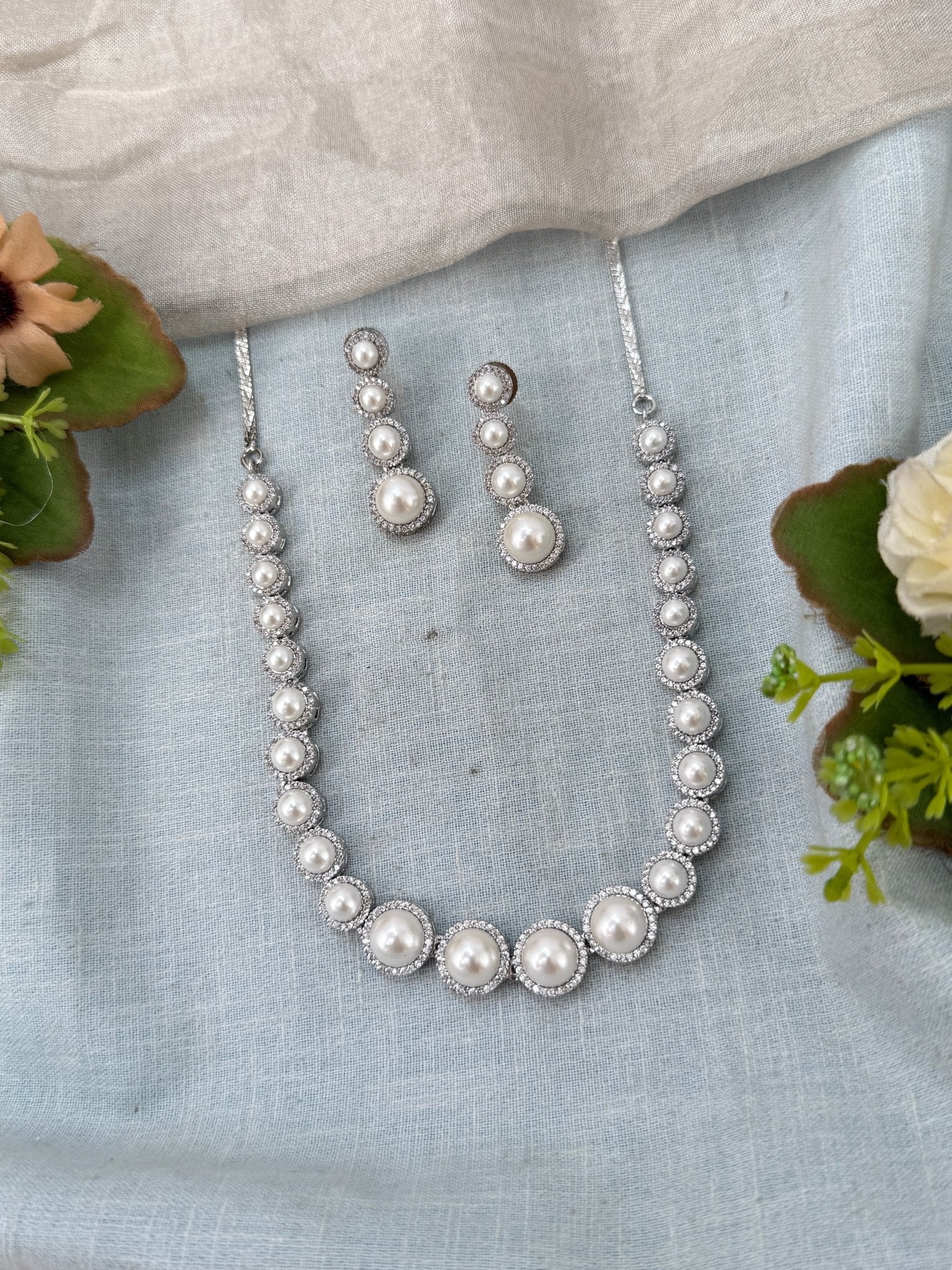 Designer Pearl Stone Short Necklace Set 832 - Mahilas